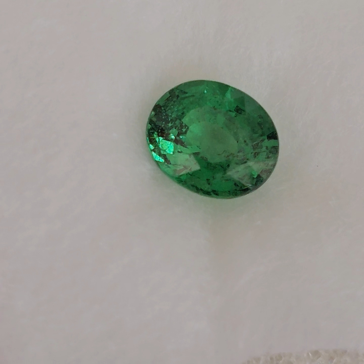 พลอย ซาโวไรท์ Tsavorite Garnet 1.06 กะรัต (Cts.) ดิบ Unheated พร้อมใบเซอร์ อัญมณีมงคลประจําวันเกิด เครื่องประดับพลอย