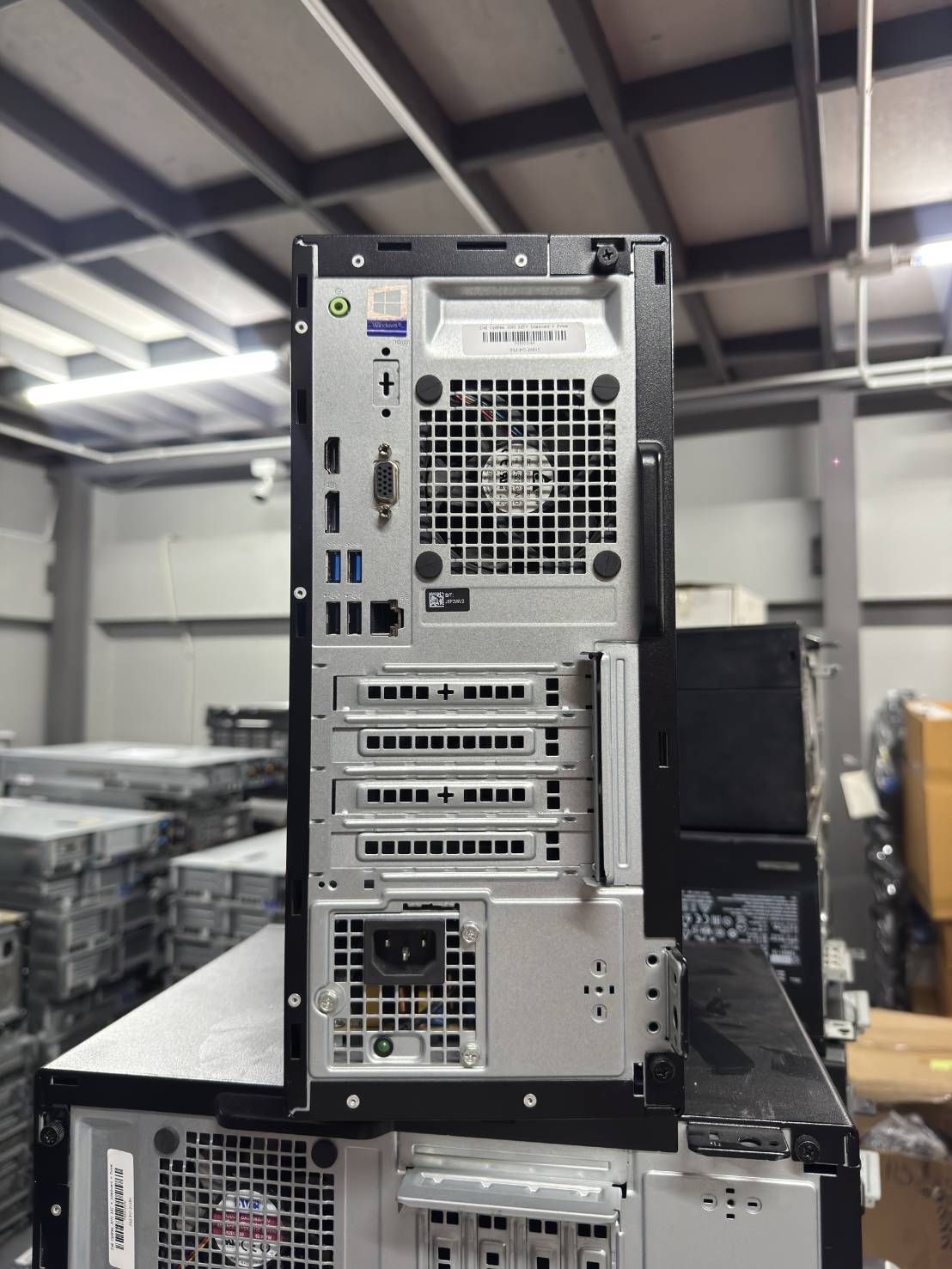 Dell OptiPlex 3060 Cpu i5-8600 Ram 8 GB SSD 240 GB