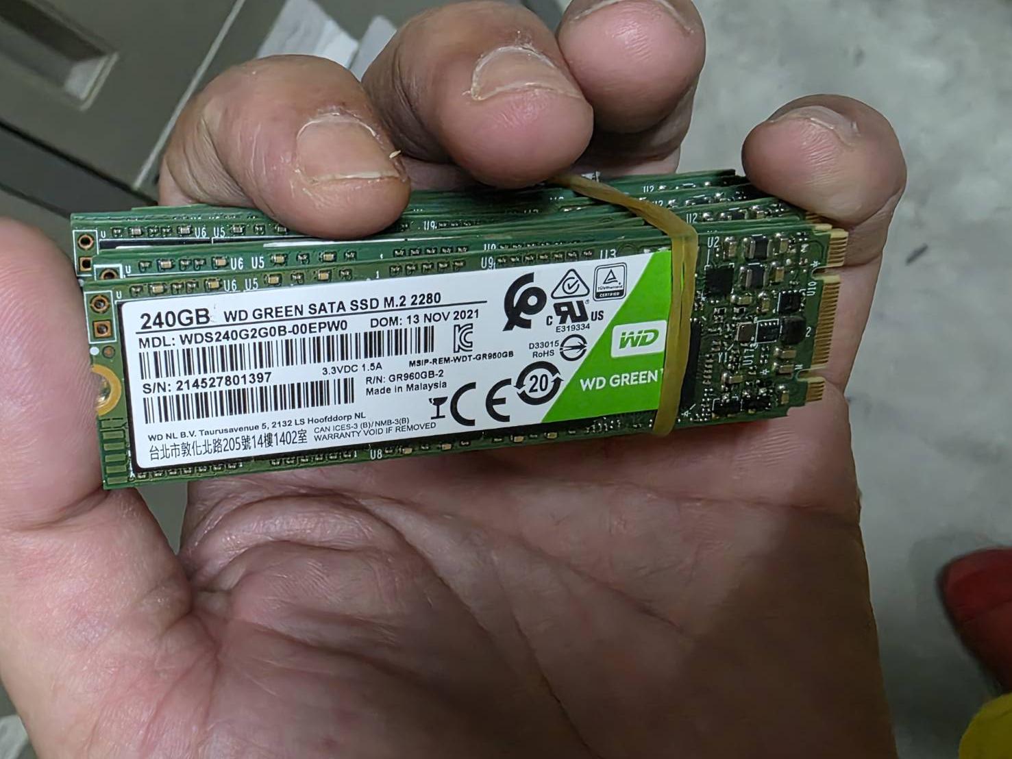 SSD WD Geeen M.2 2280 240 GB