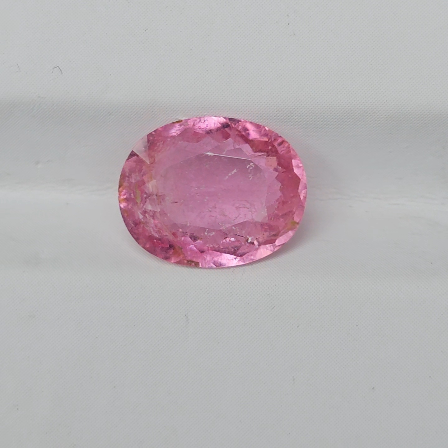 พลอย ทัวร์มารีน (Pink Tourmaline) 2.75 กะรัต (Cts.) อัญมณีมงคลประจําวันเกิด เครื่องประดับพลอย