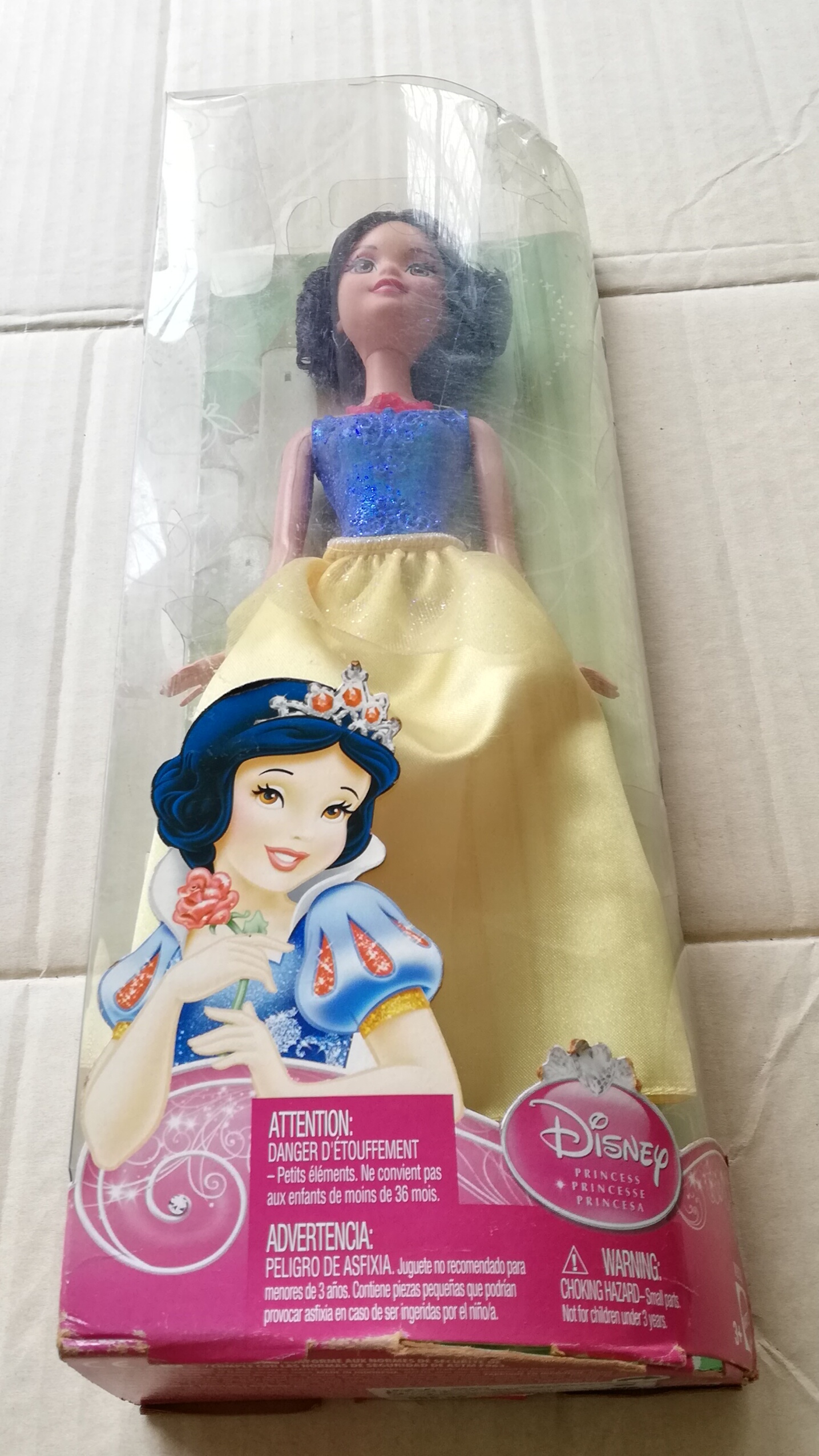 ของสะสมในแพ็ค Disney Princess, Princess Snow White เจ้าหญิงดิสนีย์ เจ้าหญิงสโนว์ไวท์ ใส่เสื้อไม่มีแขน, ลิขสิทธิ์แมทเทล, Mattel