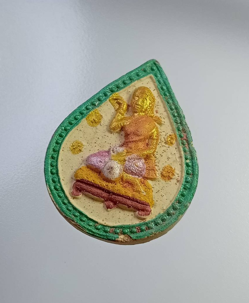 ผ2864 แม่นางกวัก หลังถุงเงิน ถุงทอง ไม่ทราบที่ครับ