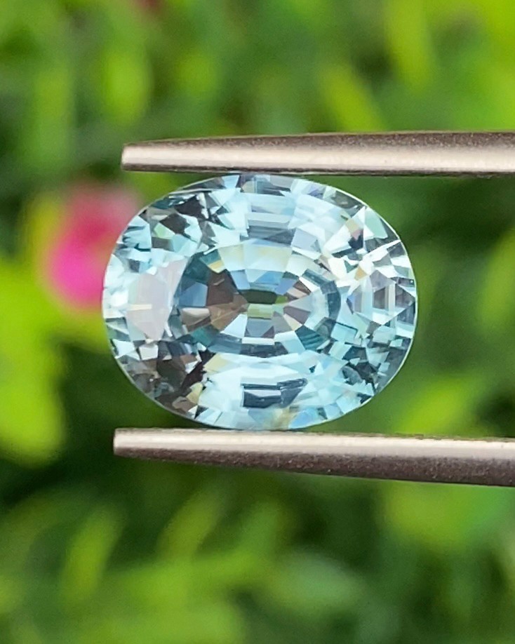 พลอย เพทาย Natural Zircon 5.16 กะรัต (Cts.) พลอยแท้อัญมณีมงคล ประจําวันเกิด เครื่องประดับพลอย
