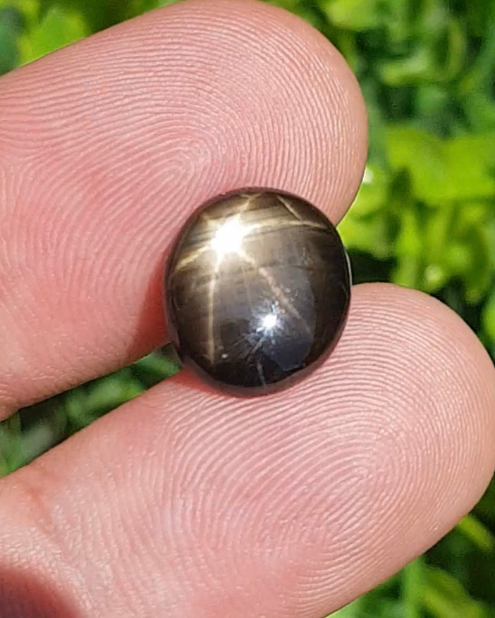 พลอย แบล็ค สตาร์ แซฟไฟร์ Black Star Sapphire 6.18 กะรัต (Cts.) ดิบ Unheated พลอยแท้ อัญมณีมงคลประจําวันเกิด เครื่องประดับพลอย