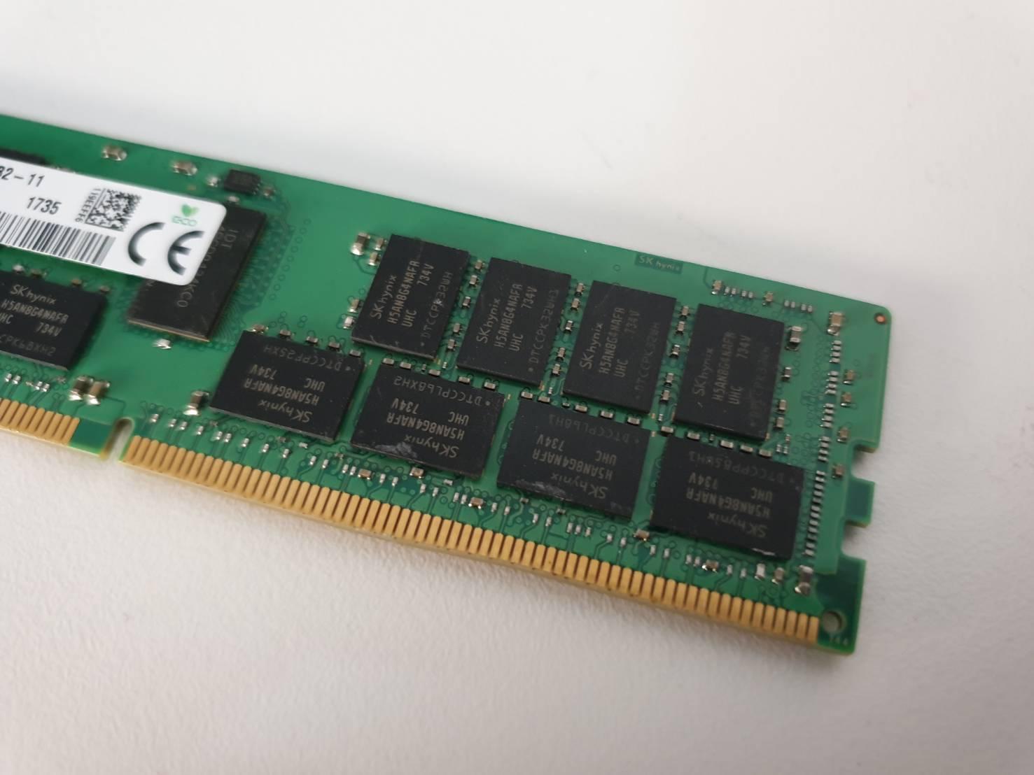 SKhynix 32 GB 2rx4 PC4-2400T-R82-11