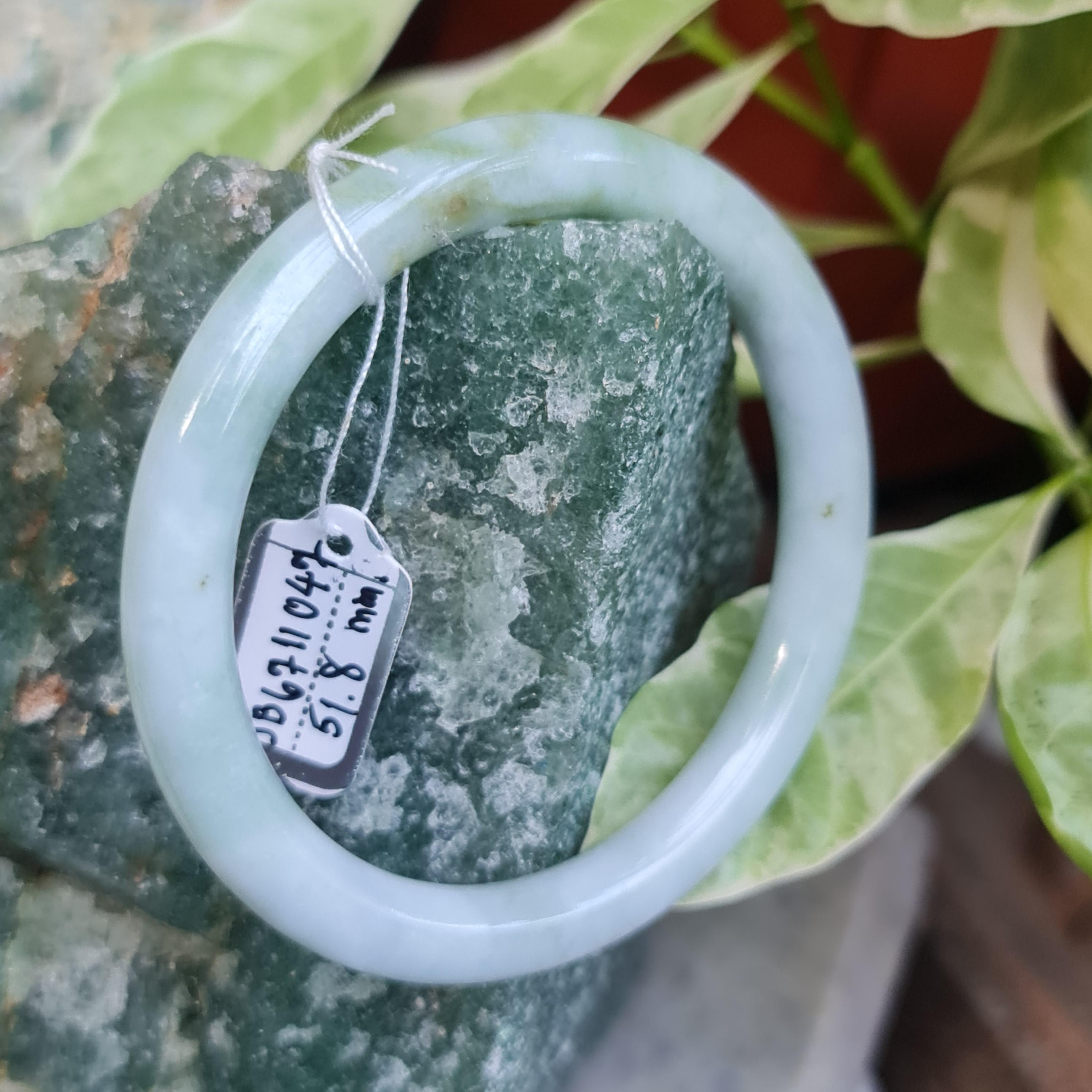 JB6711047 หยก พม่า แท้ Jade กำไลหยก 51.8 มม. (Jadeite bracelet) พม่า (Myanmar)