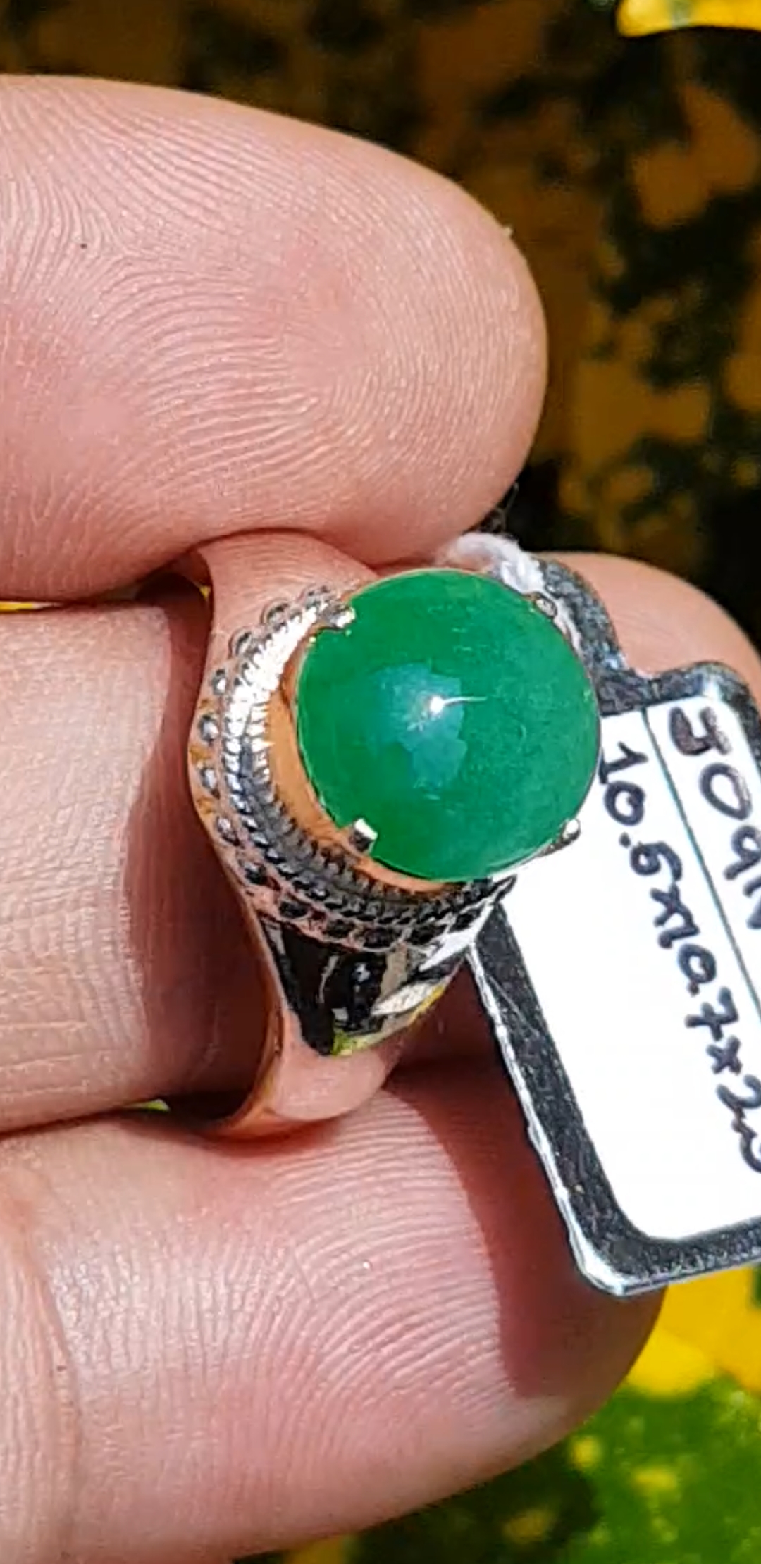 หยก พม่า แท้ Jade แหวนหยก 翡翠戒指 (Jadeite ring) 2.30 กะรัต (Cts.) Size 59 ดิบ ไม่ผ่านการปรับปรุง (Type A) พม่า (Myanmar)
