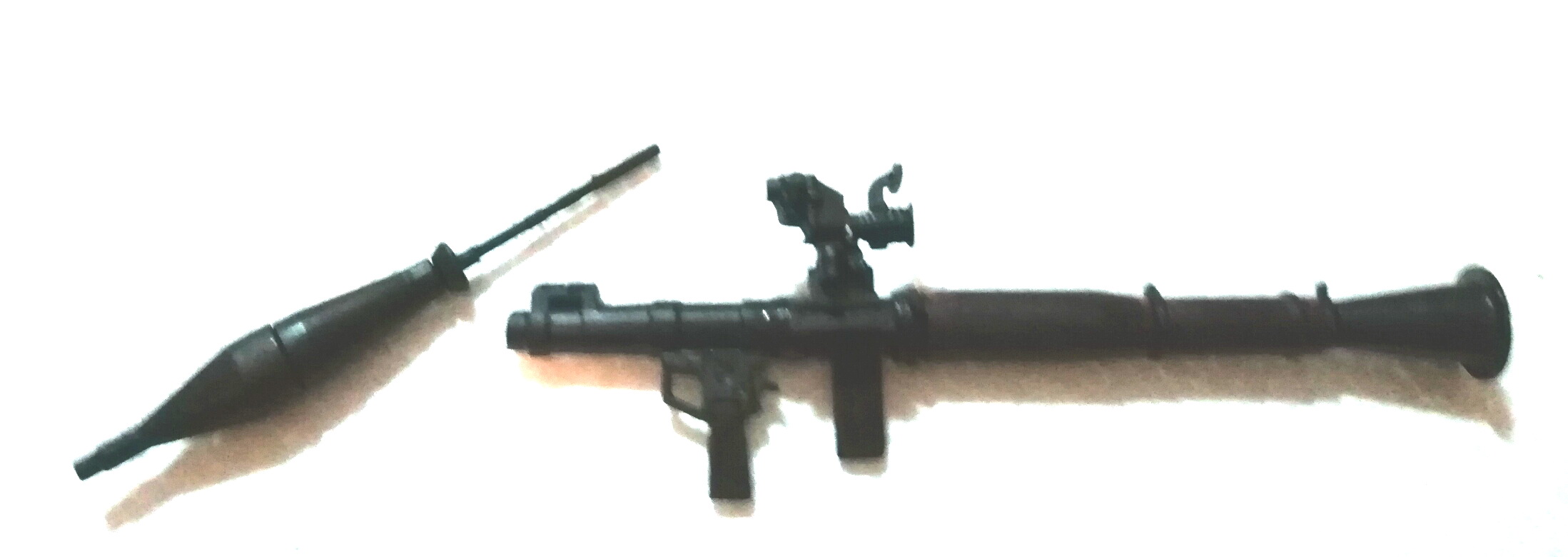 พลาสติกโมเดล ปืนอาร์พีจี RPG ขนาดประมาณ 7"