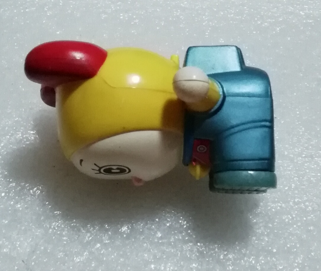 ของสะสม โดเรมี่ใส่ชุดอวกาศ Dorami ของสะสมจาก แมคโดนัลด์ปี 2009 **มีสวิชท์ แต่ไม่เช็คระบย