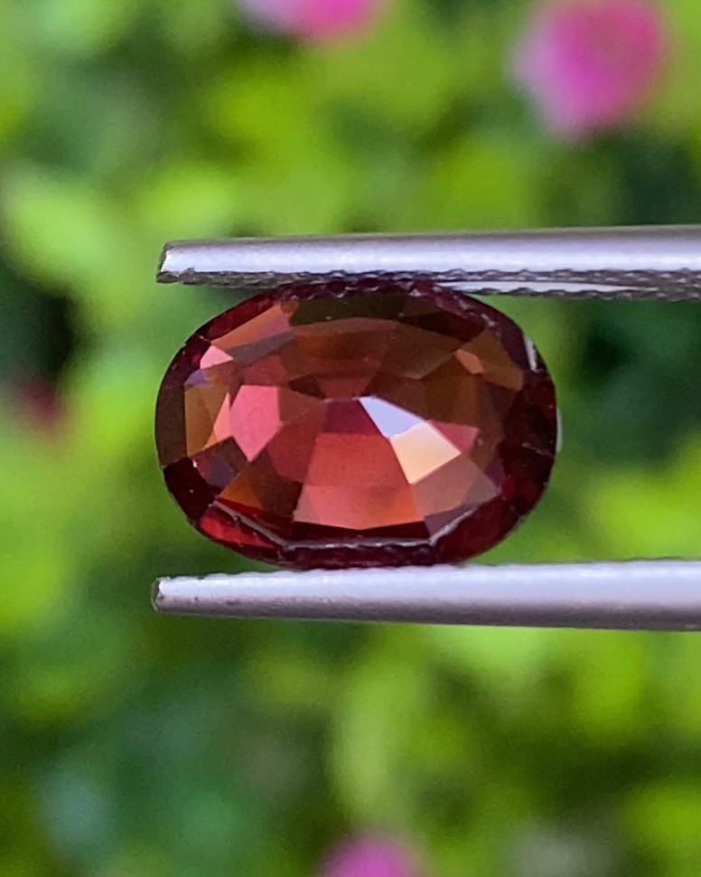 พลอย โรโดไลต์ กาเน็ท Rhodolite Garnet 2.95 กะรัต Cts.พลอยแท้ อัญมณีมงคลประจําวันเกิด เครื่องประดับพลอย