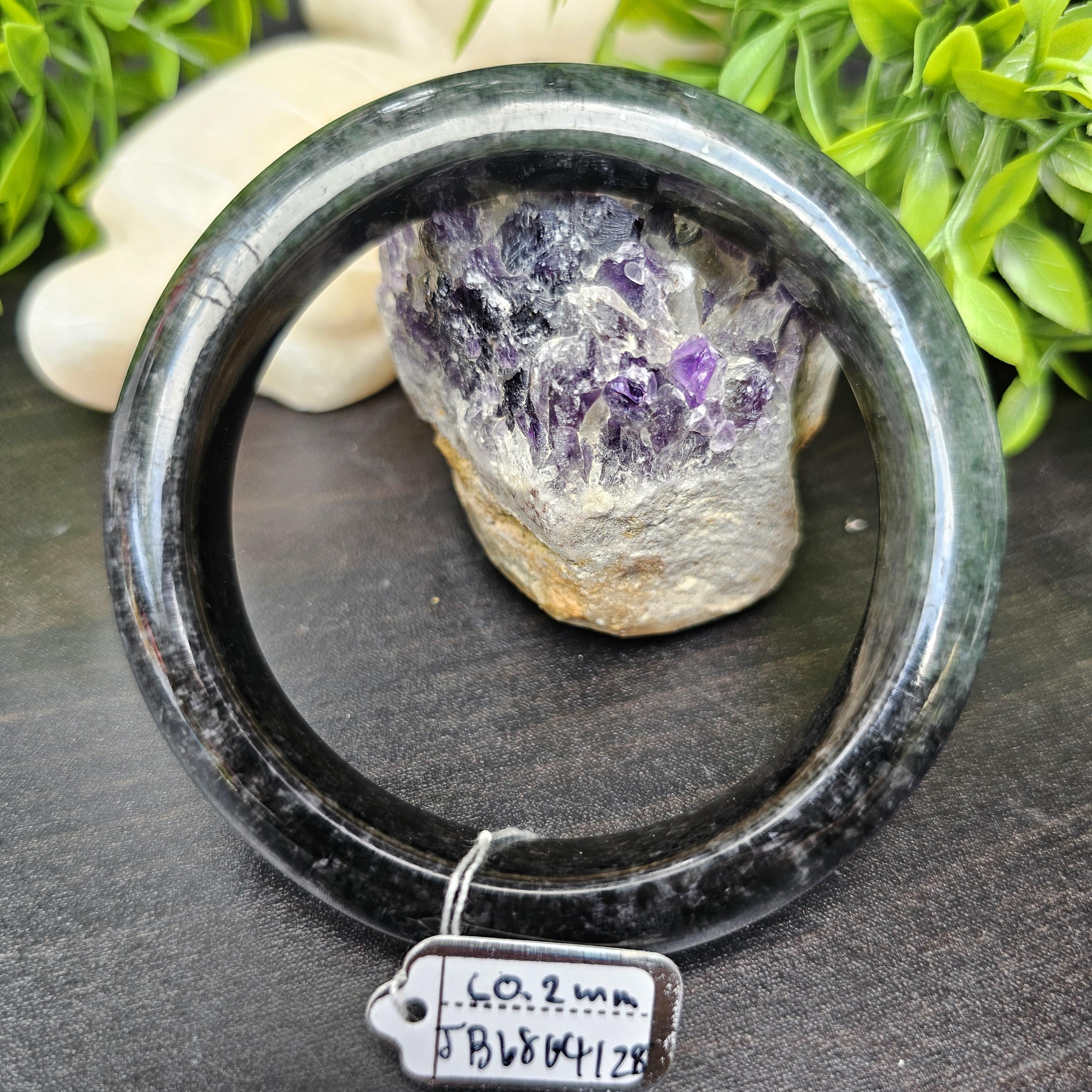 JB68041128 หยก พม่า แท้ Jade กำไลหยก 60.2 มม. (Jadeite bracelet) พม่า (Myanmar)
