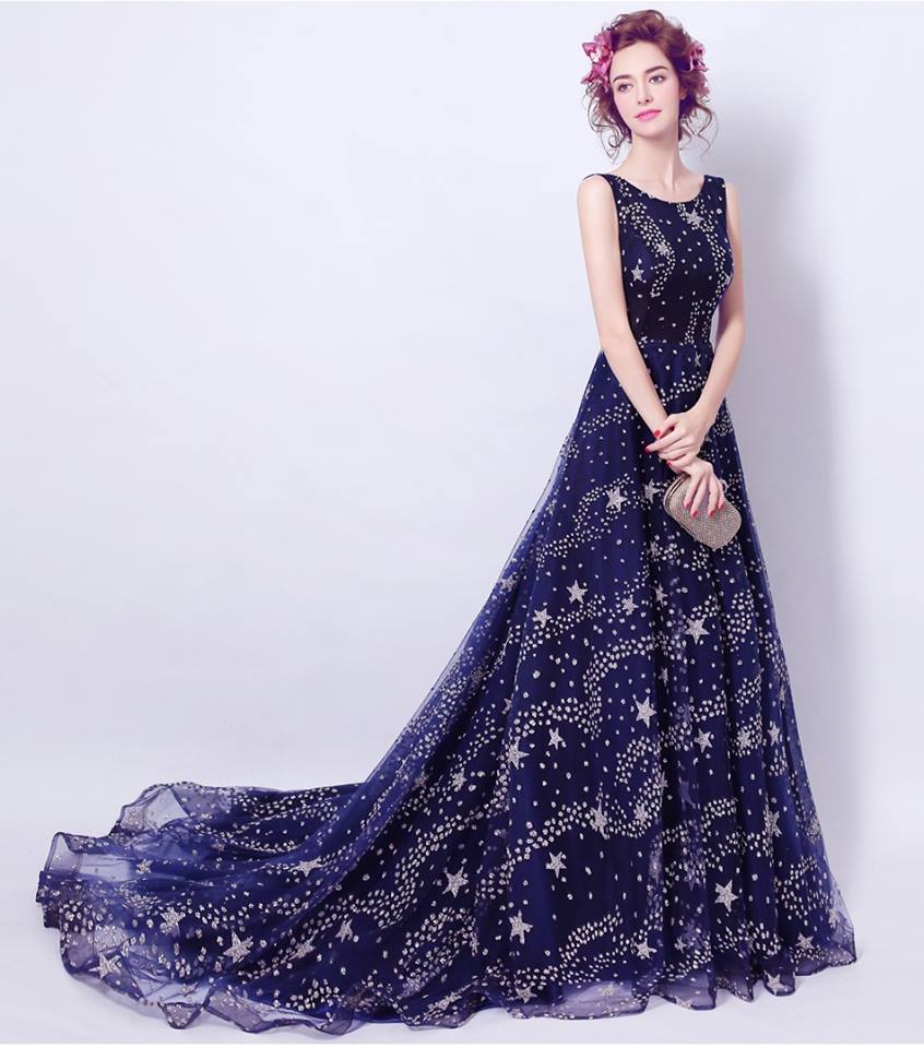 Pre-order ชุดแฟนซี ชุดราตรียาว แขนกุด สีกรมท่า แต่งกากเพชร รูปดาว ด้านหลังเว้า เซ็กซี่ ซิปหลัง