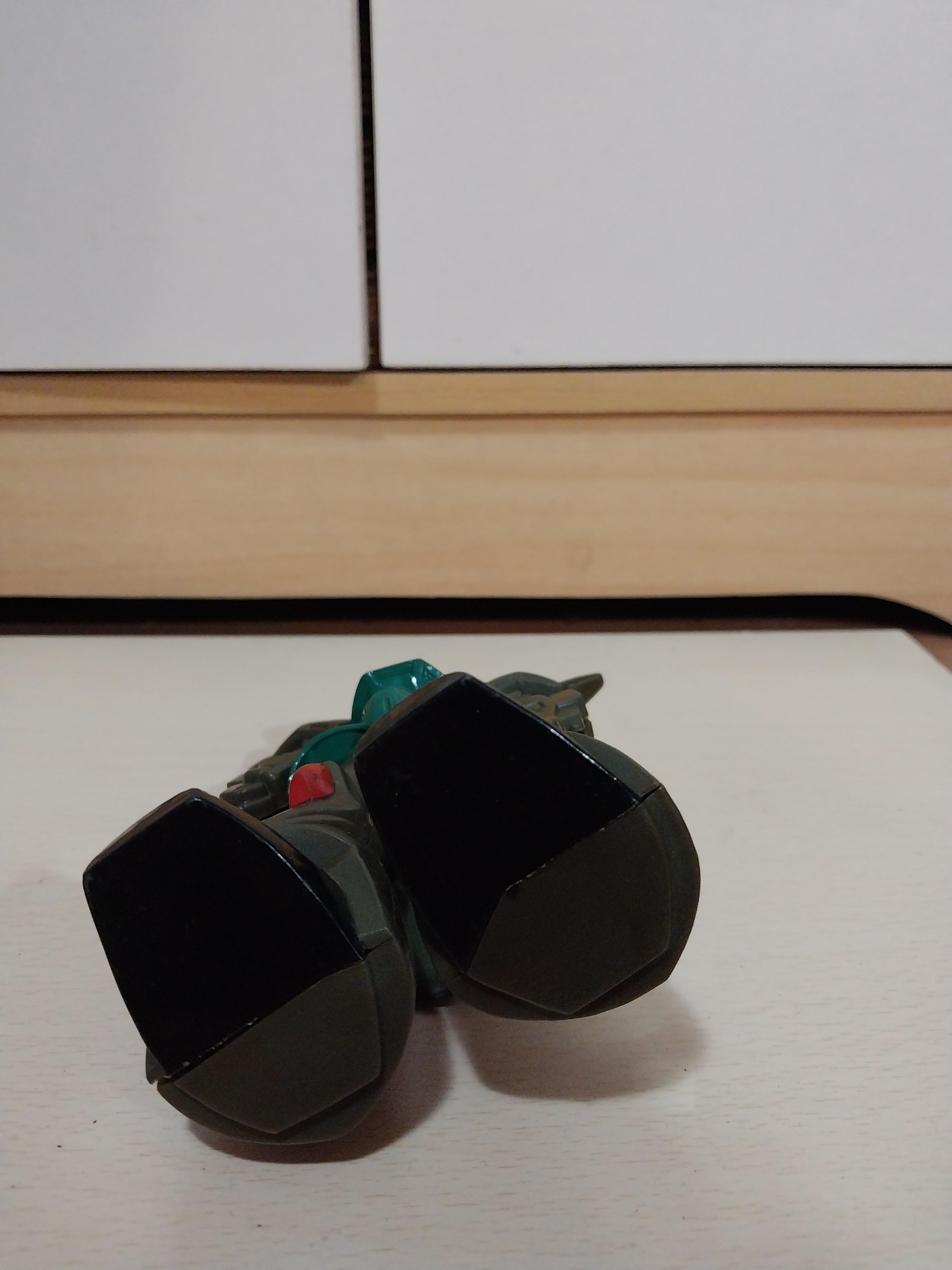 มือ2 มีหลายภาพ,หุ่นยนต์พลาสติกเรโทร กันดั้มเกลกุ๊ก Gelgoog