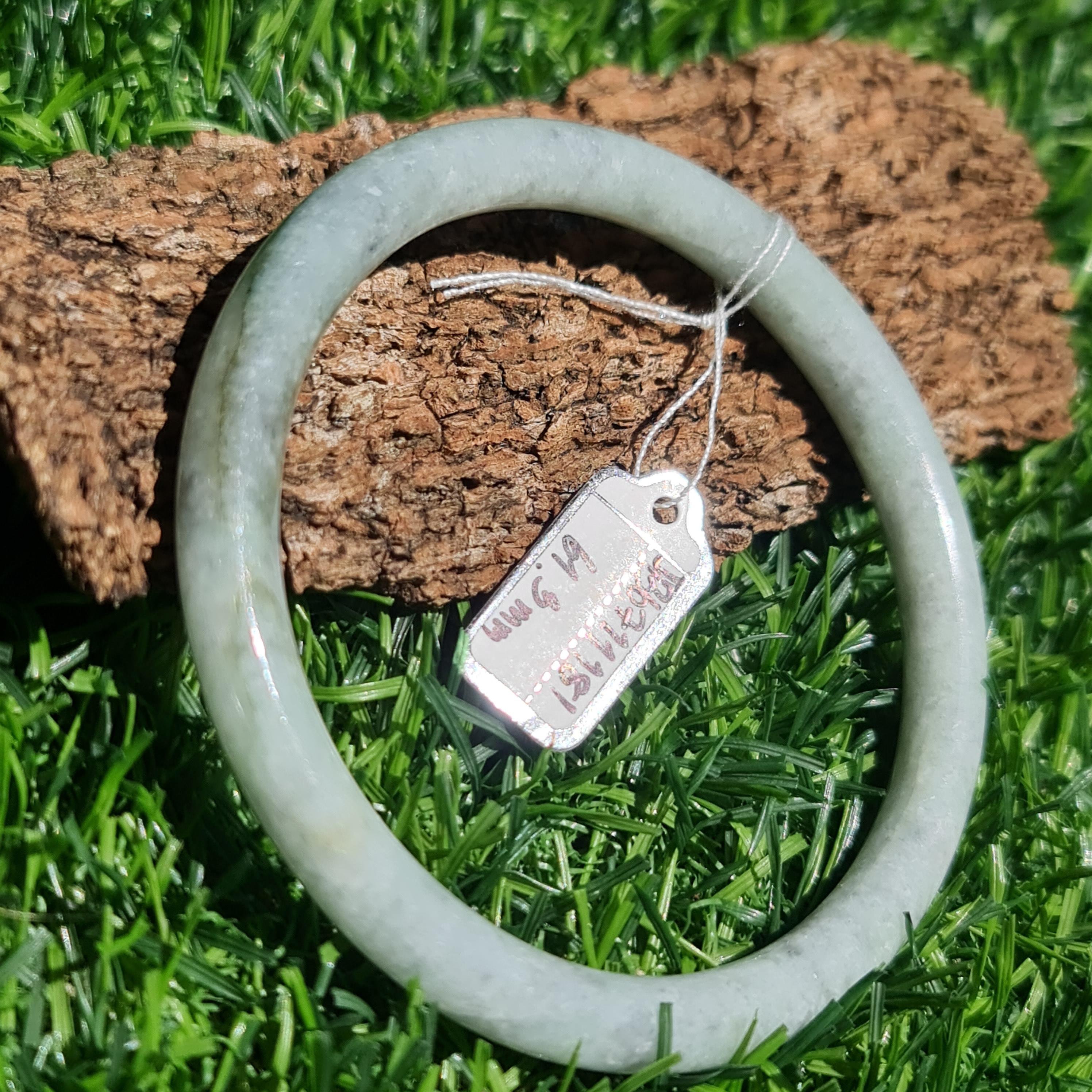 JB6711181 หยก พม่า แท้ Jade กำไลหยก 61.3 มม. (Jadeite bracelet) พม่า (Myanmar)