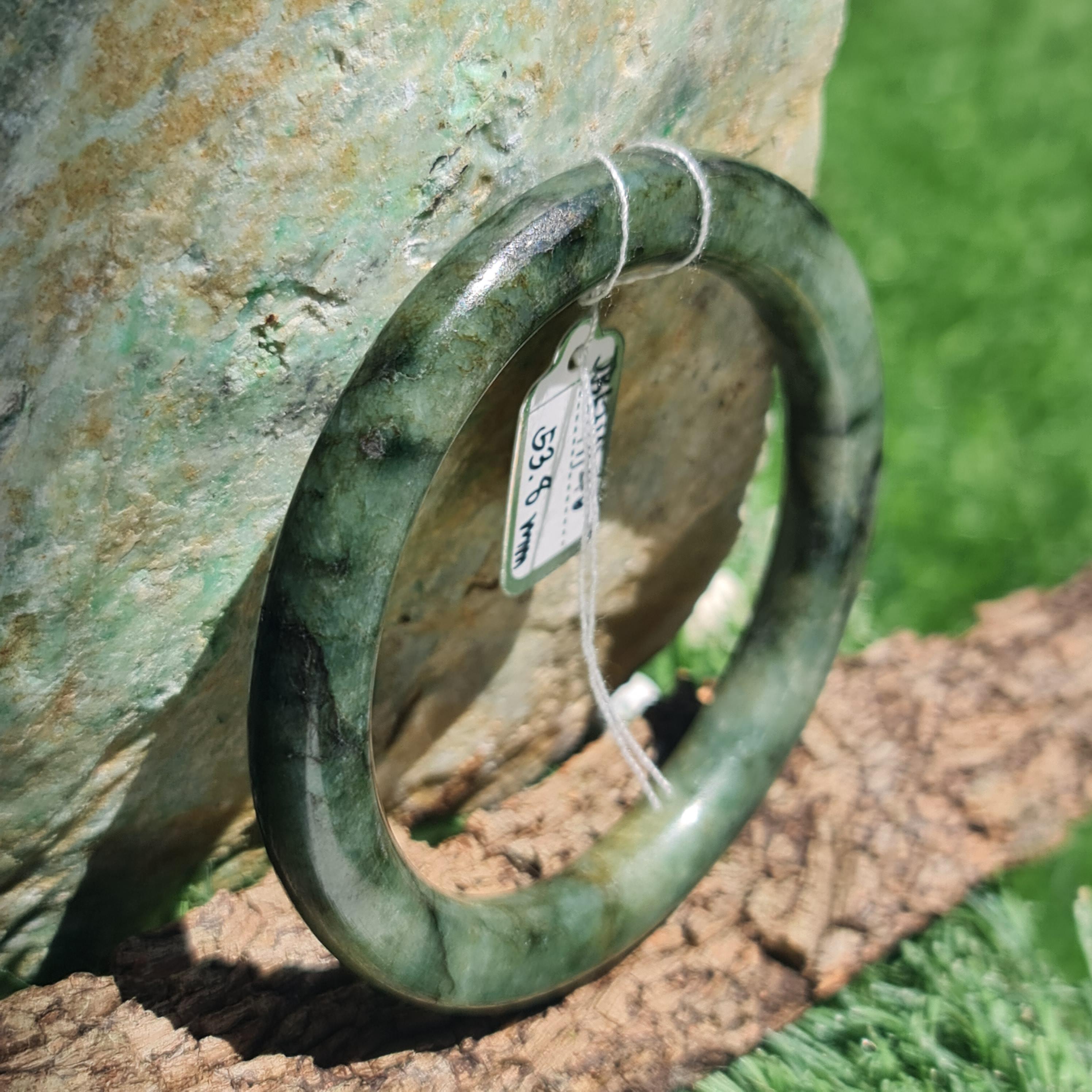 JB6711146 หยก พม่า แท้ Jade กำไลหยก 53.8 มม. (Jadeite bracelet) พม่า (Myanmar)