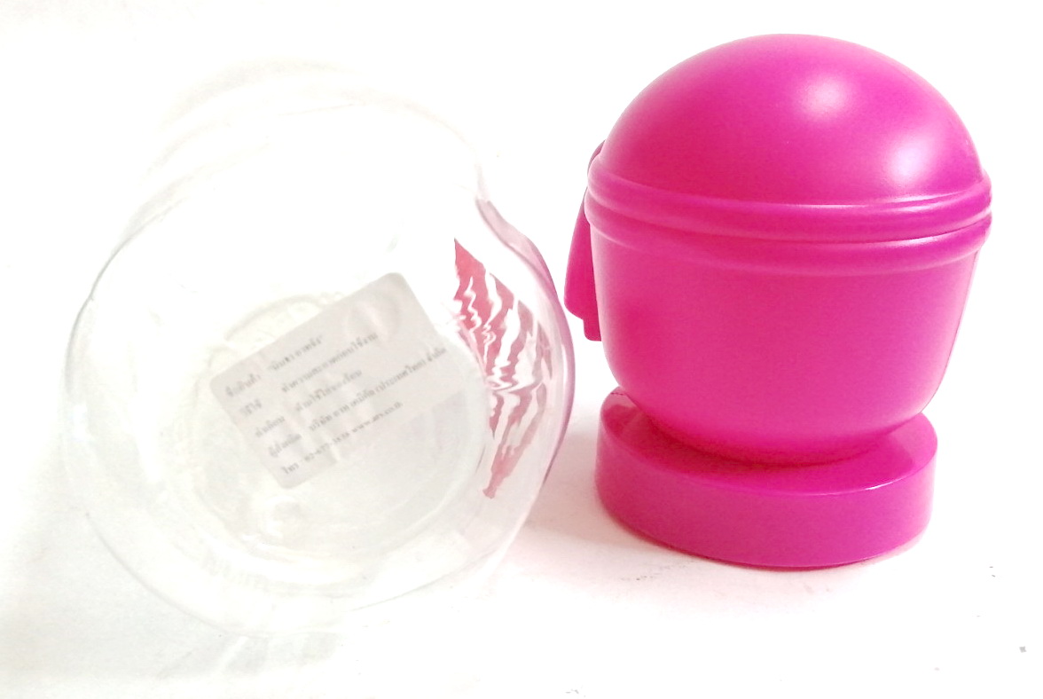 ของสะสม พรีเมี่ยมจาก อาท ขวดใส่น้ำพลาสติกใสพิมพ์ลาย อาท พร้อมฝารูปหัวนินจาสีชมพู "นินจา อาทจัง"