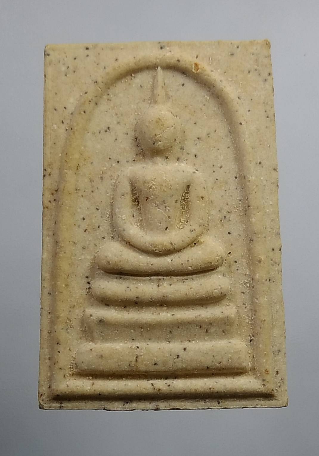ผ322 พระสมเด็จวัดศรีประจันตคาม จ.ปราจีนบุรี รุ่นสมบัติมหาเศรษฐี หลังฝังข้าวสารหิน