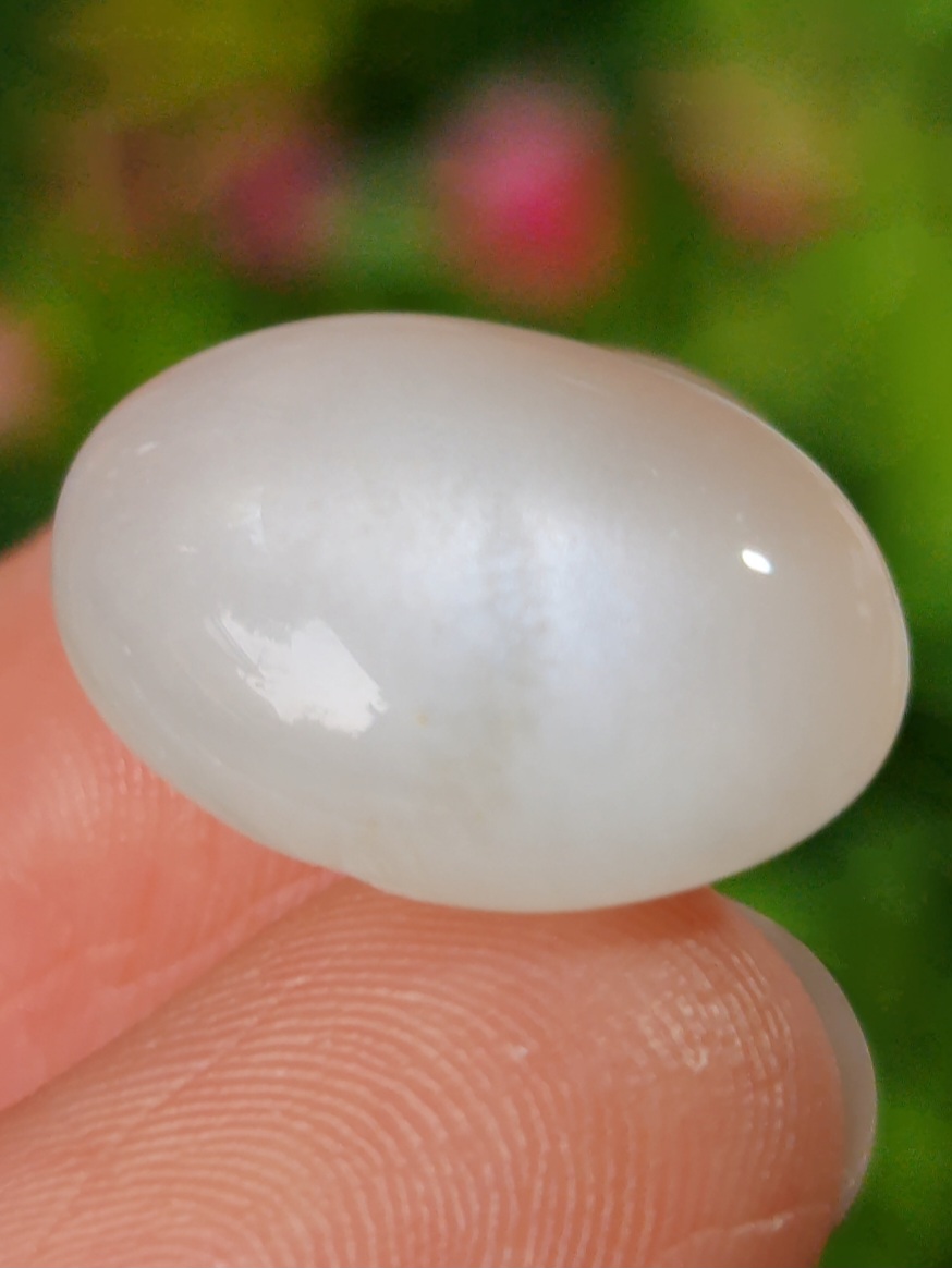 พลอย มุกดาหาร มูนสโตน moonstone 9.85 กะรัต (Cts.) พลอยแท้ อัญมณีมงคลประจําวันเกิด เครื่องประดับพลอย