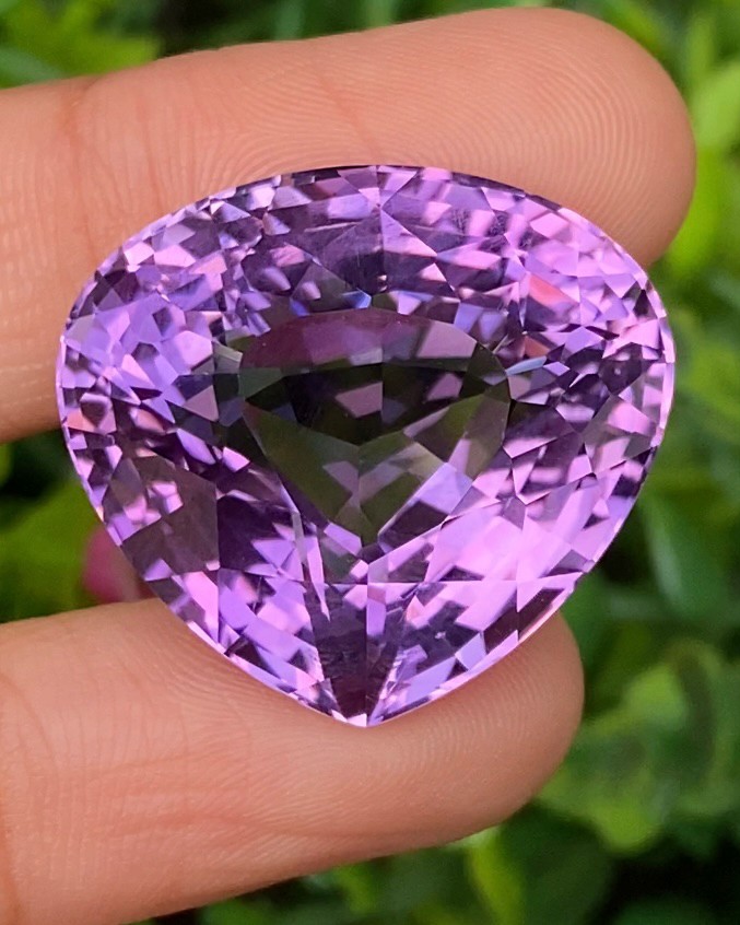 พลอย อเมทิส Amethyst 49.75 กะรัต (Cts.) พลอยแท้ อัญมณีมงคลประจําวันเกิด เครื่องประดับพลอย