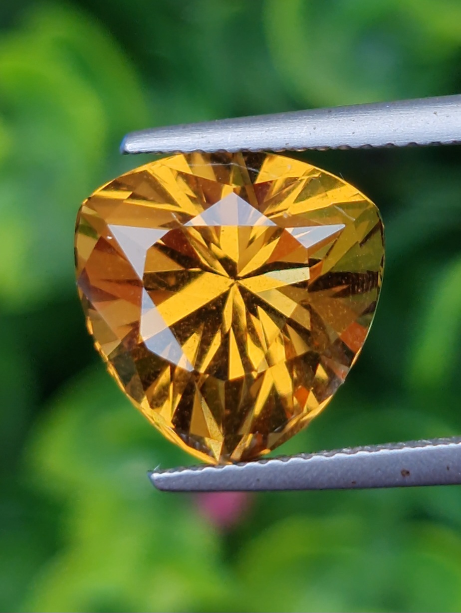 พลอย ซิทริน Citrine 6.94 กะรัต (Cts.) พลอยแท้ อัญมณีมงคลประจําวันเกิด เครื่องประดับพลอย