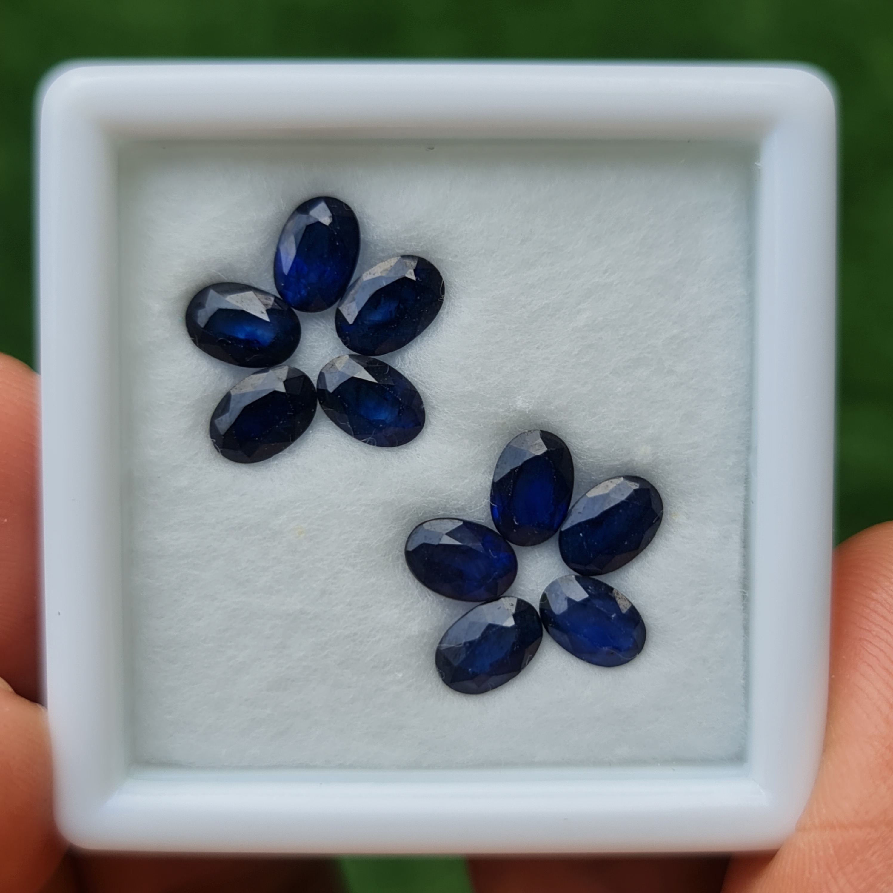 พลอย ไพลิน blue sapphire 6.27 กะรัต (Cts.) 10 เม็ด (Pcs.) พลอยแท้ อัญมณีมงคลประจําวันเกิด เครื่องประดับพลอย