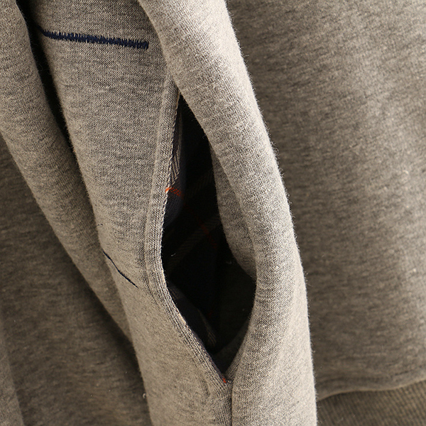 เสื้อสเวตเตอร์กันหนาวแฟชั่นญี่ปุ่น ผ้าซับกำมะหยี่ปักลายแมว (12362LM)