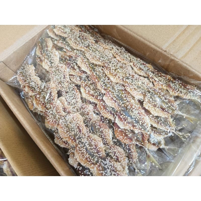 2 PV. ปลาแห้งหางเหลืองโรยงา ใหม่ สด หอม หวาน อร่อย ขนาด 200 กรัม