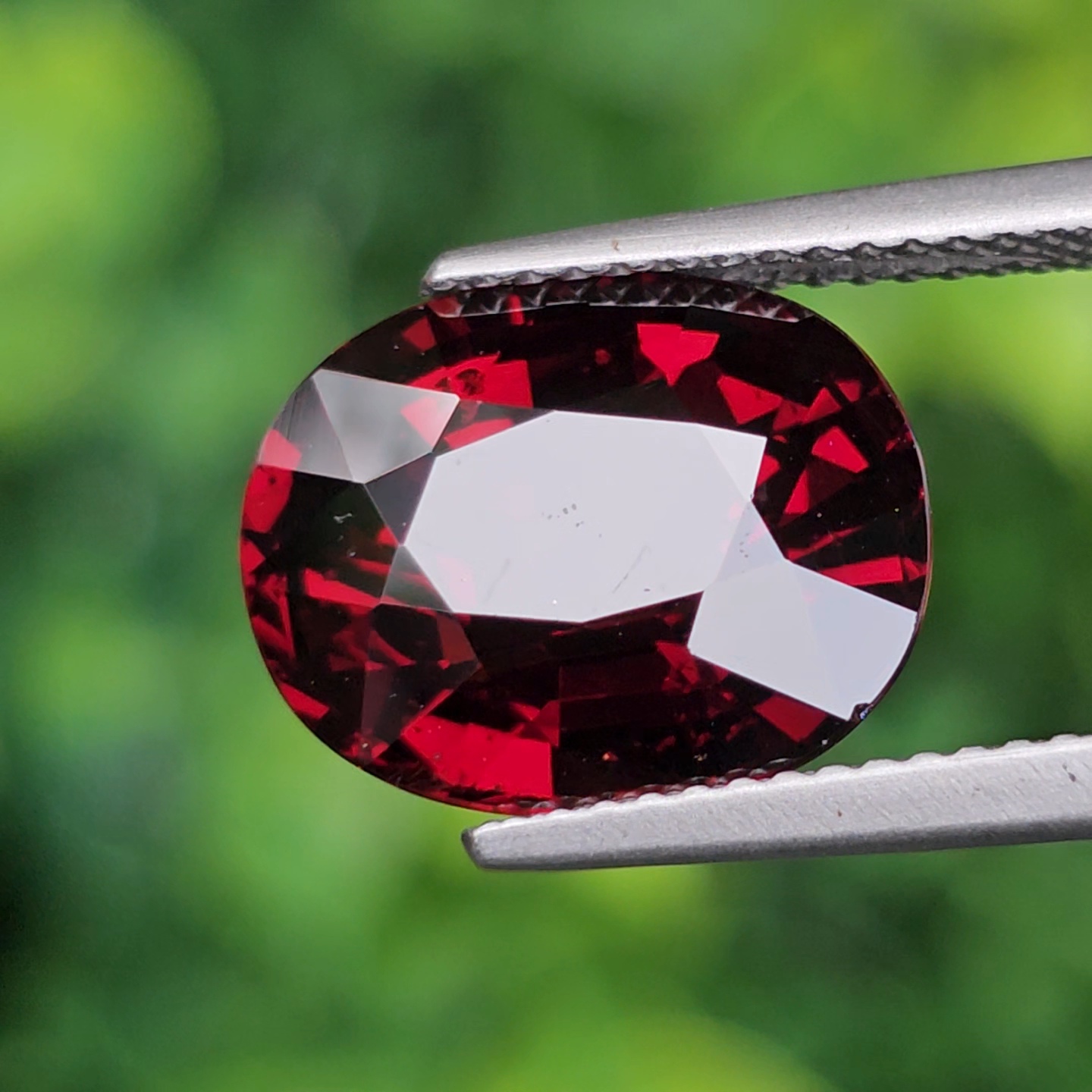 พลอย โกเมน Pyrope - Almandite Garnet 8.27 กะรัต (Cts.) พลอยแท้ อัญมณีมงคลประจําวันเกิด เครื่องประดับพลอย