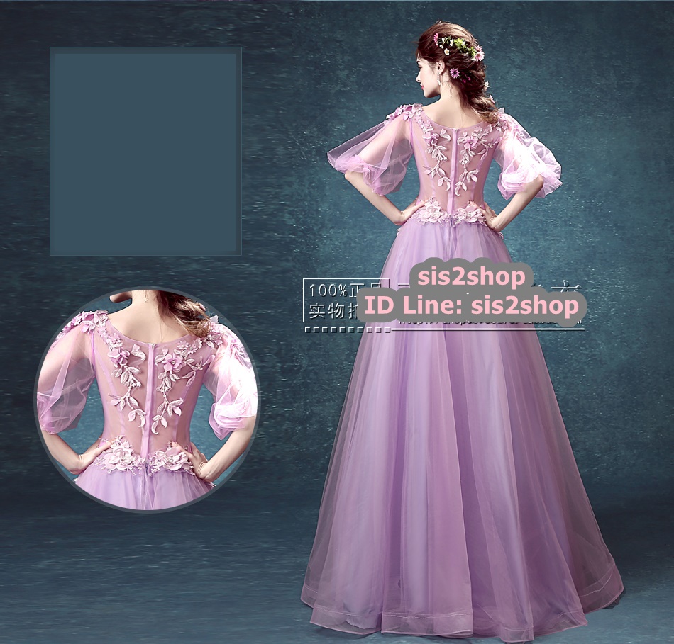 พร้อมเช่า ชุดแฟนซียาว แบบแขนยาว จั๊มปลายแขนน่ารักมาก เนื้อผ้าเป็นตาข่ายแบบซีทรู แต่งดอกและลูกปัด สีม่วง (ซิปหลัง)