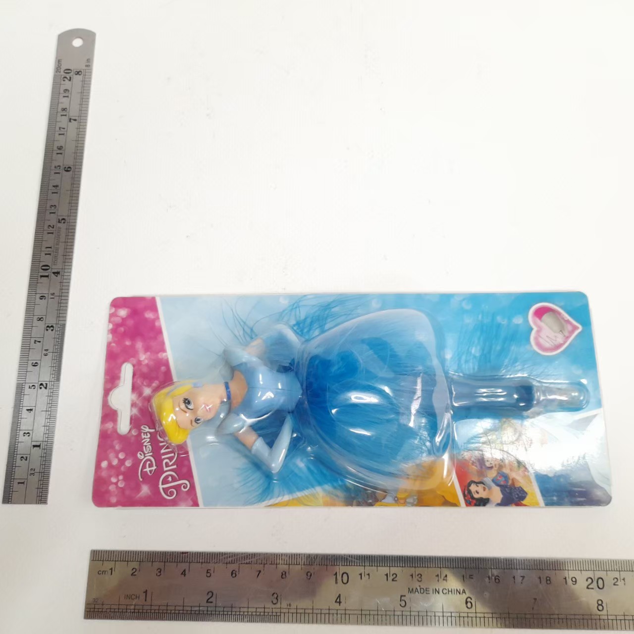 มีหลายภาพ-ปากกาเจ้าหญิงดีสนีย์ ซิลเดอเรลลา สภาพในแพค ขนาดตามรูป ไม่เคยแกะแพค มือสองของมีตามรูป