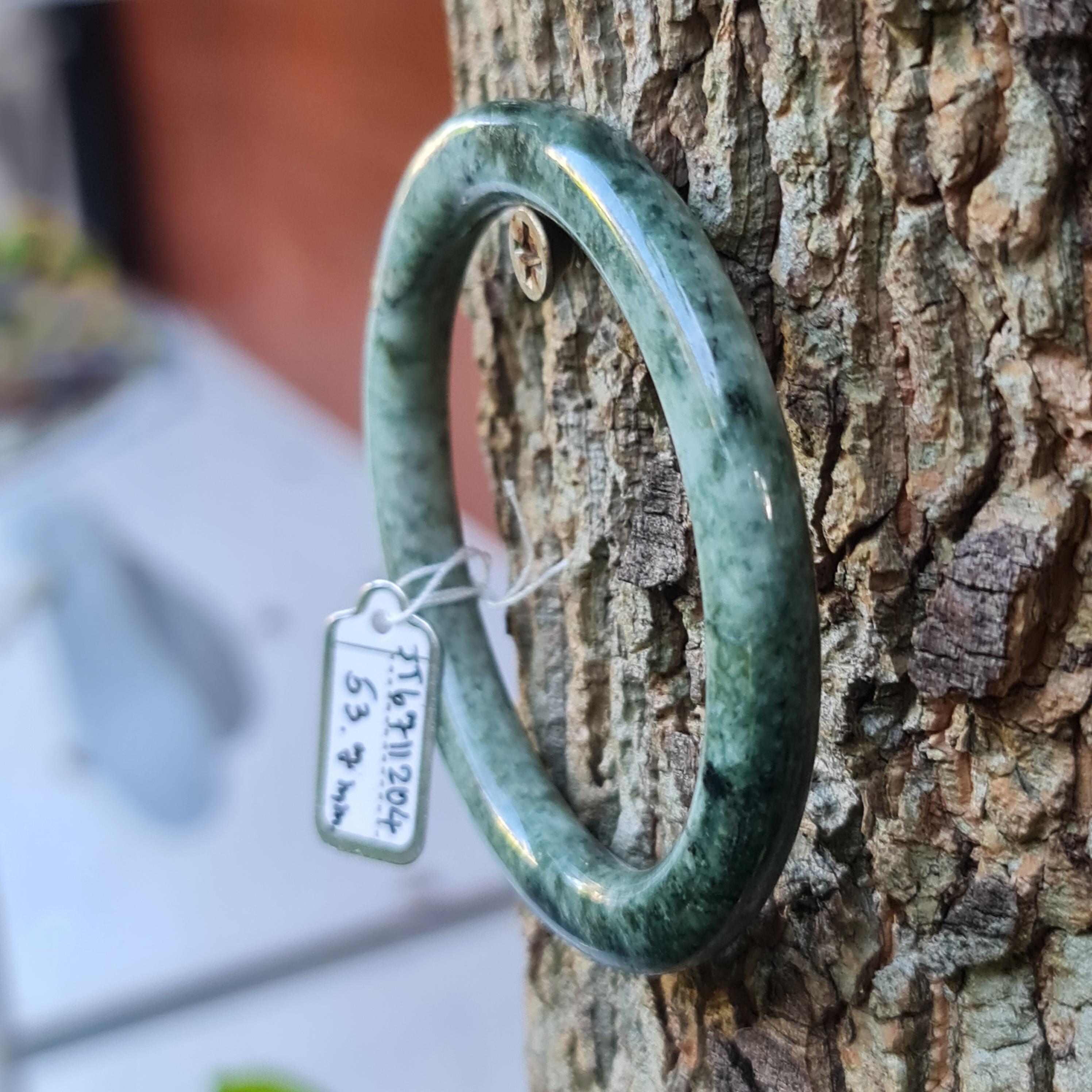 JT6711204 หยก พม่า แท้ Jade กำไลหยก 53.7 มม. (Jadeite bracelet) พม่า (Myanmar)