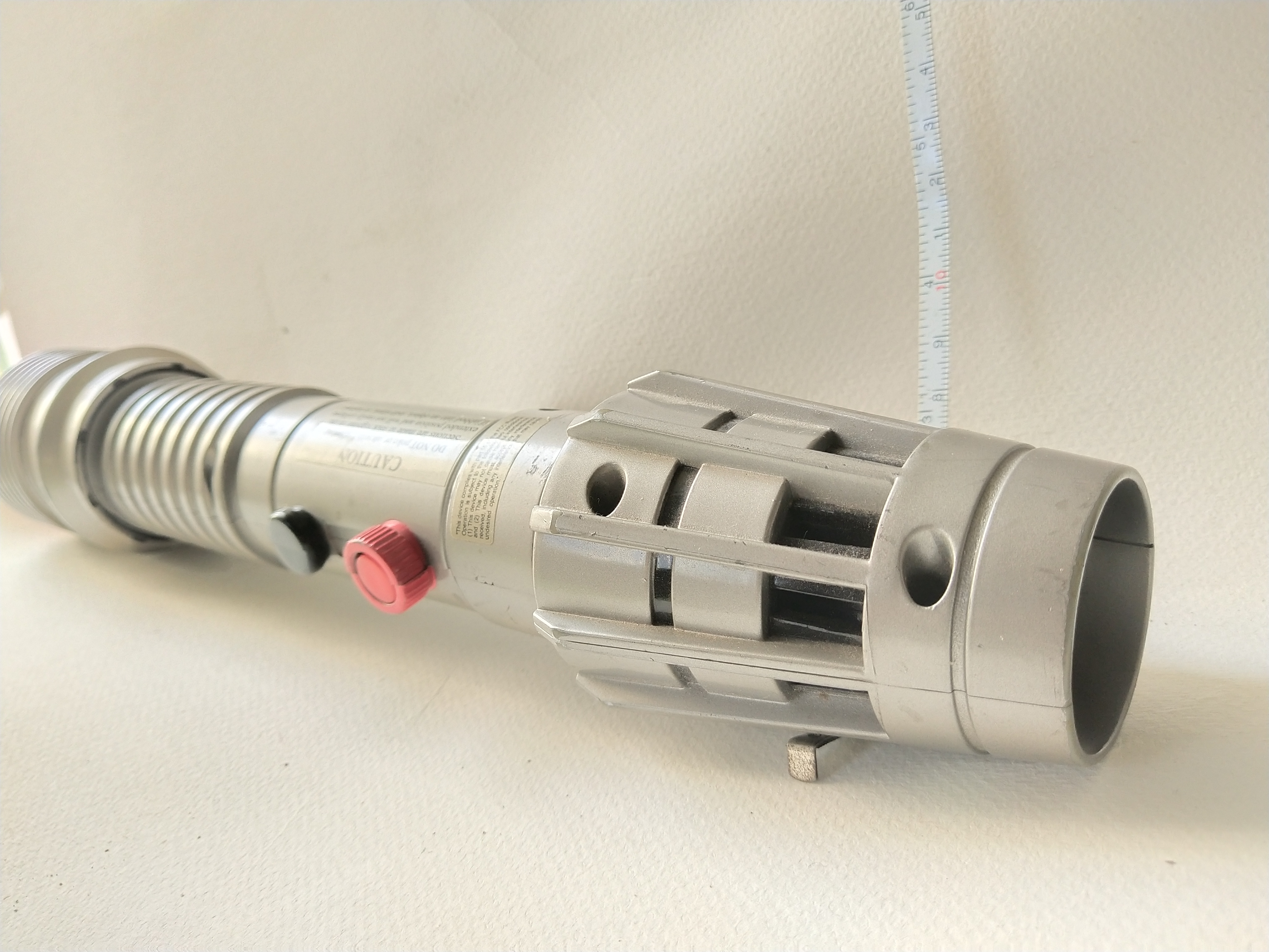 มือ2 ของเล่น ของสะสมจากภาพยนต์สตาร์วอร์ Star Wars ดาบเลเซอร์สีม่วงของเมส วินดู Mace Windu