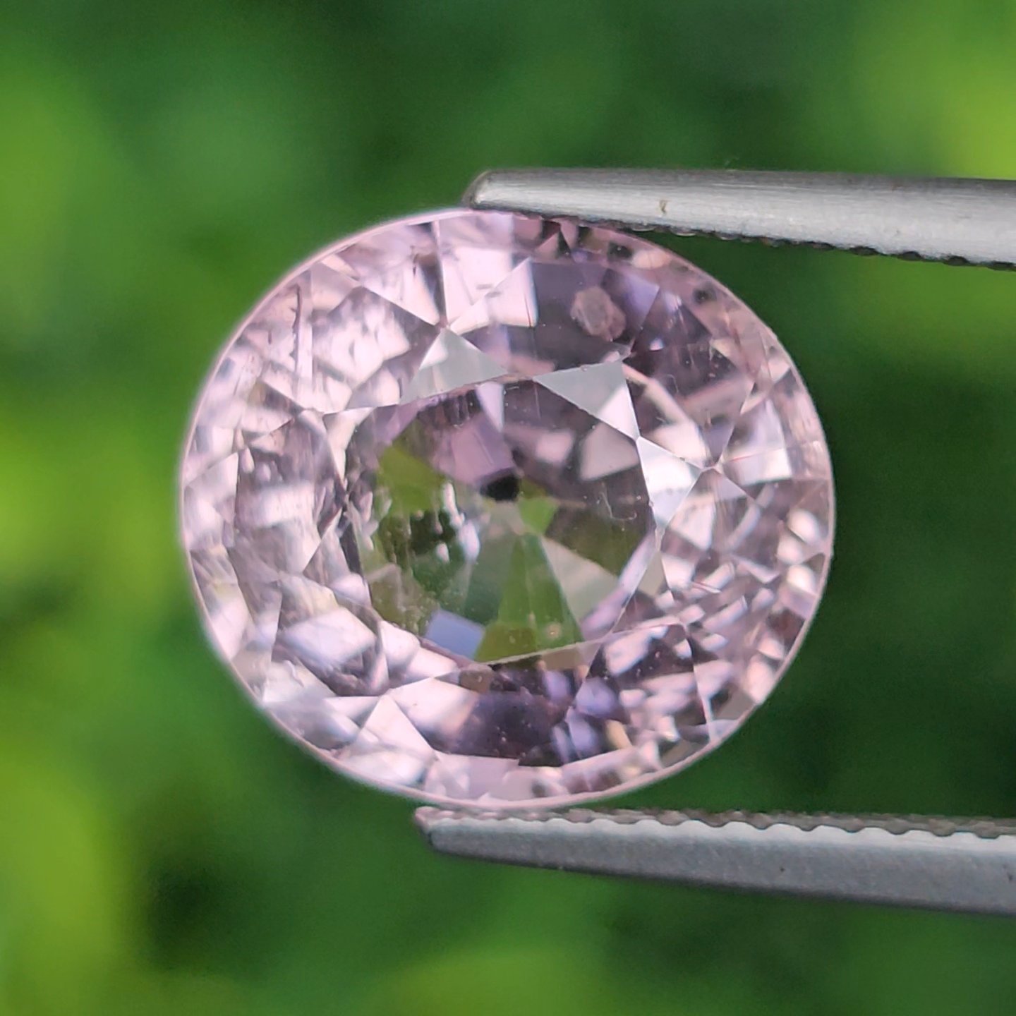 พลอย ทัวร์มาลีน Tourmaline 6.73 กะรัต (Cts.) พลอยแท้ อัญมณีมงคลประจําวันเกิด เครื่องประดับพลอย