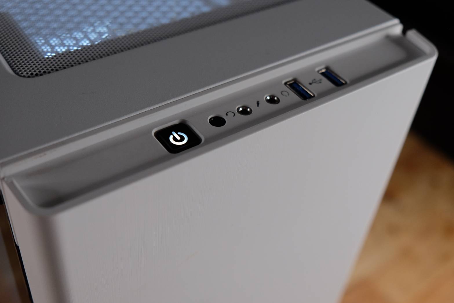 PC ประกอบ เบ็ดเสร็จได้เคสแบบนี้