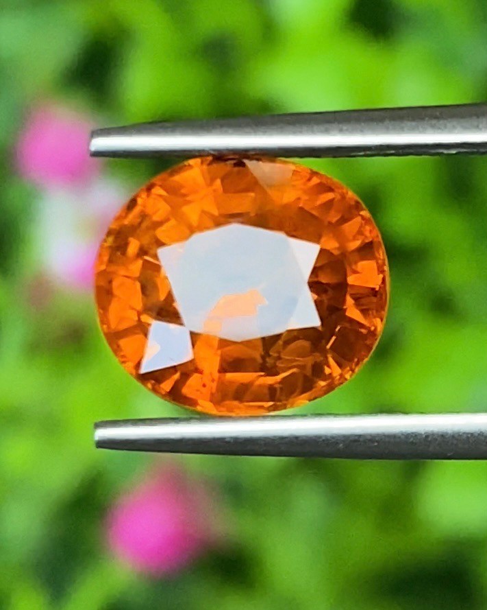 พลอย บุษราคัม Yellow Sapphire 4.31 กะรัต (Cts.) พลอยแท้ อัญมณีมงคลประจําวันเกิด เครื่องประดับพลอย