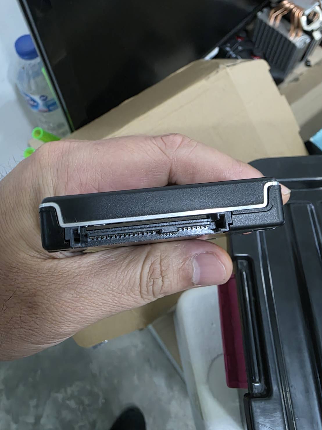 มีเหลือแค่ 2 ลูก Samsung PM1733 2.5" SSD 3.84TB สำหรับ Server HP G10 ขึ้นไป Dell R340 540 640 740 ขึ้นไป