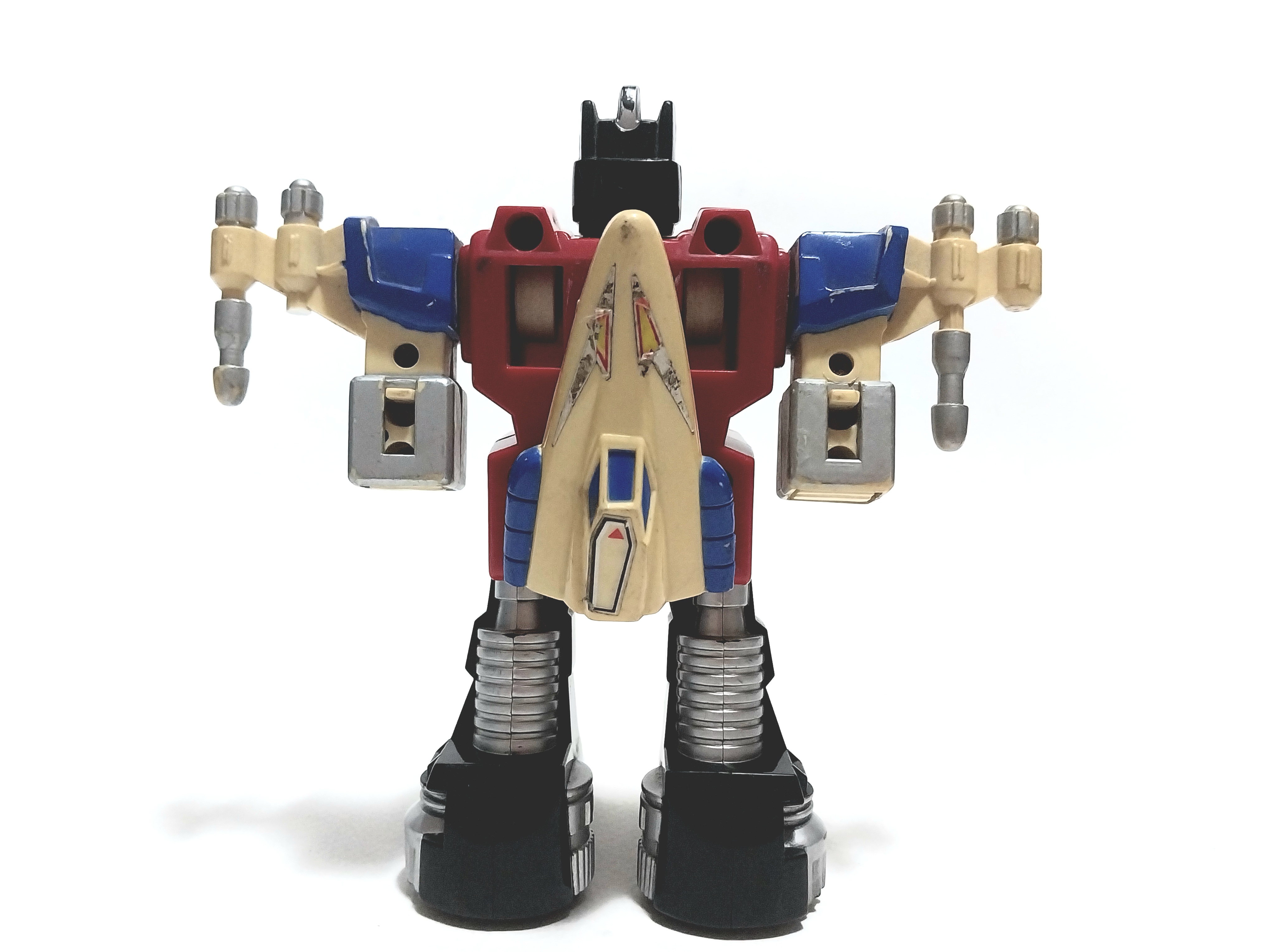 มีหลายภาพ, หุ่นทรานฟอร์เมอร์รุ่นเก่าไม่มีตัวปั๊ม