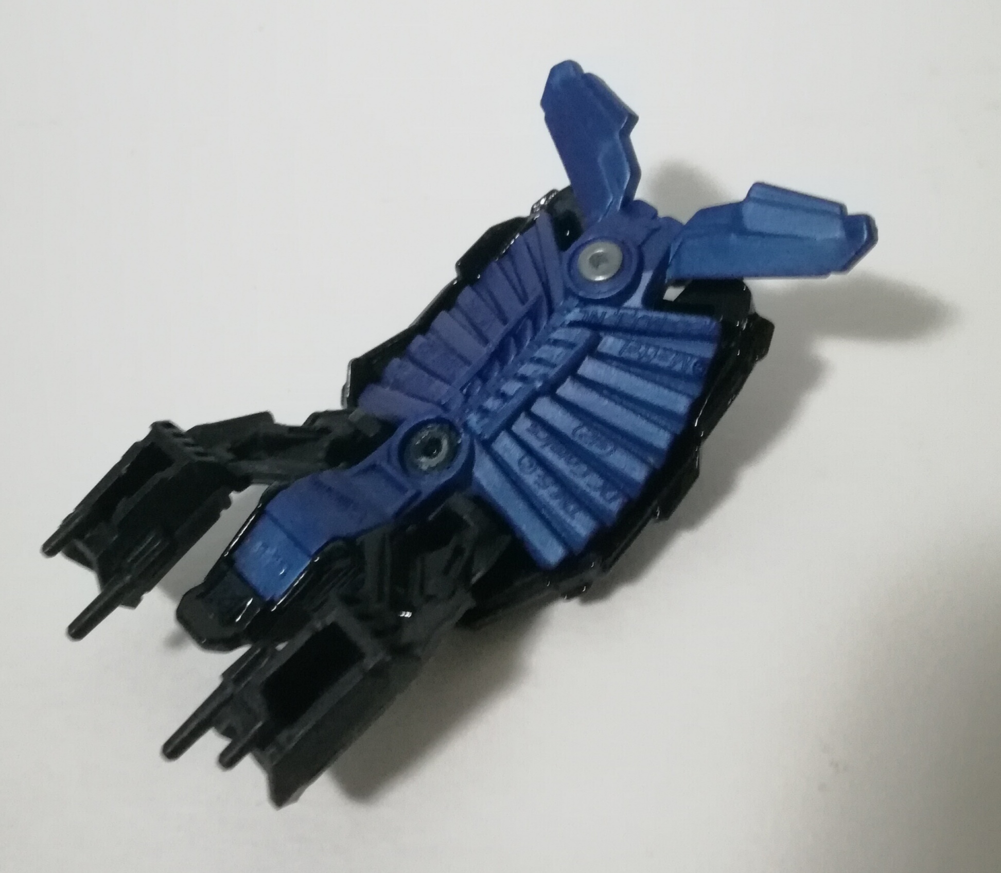 รถเหล็กฮ็อตวีล Hot Wheels Batman Dark knight Rise, the Bat รถแบทแมน ดาร์คไนท์ไรส์สีน้ำเงิน, ไม่มีแพ็ค