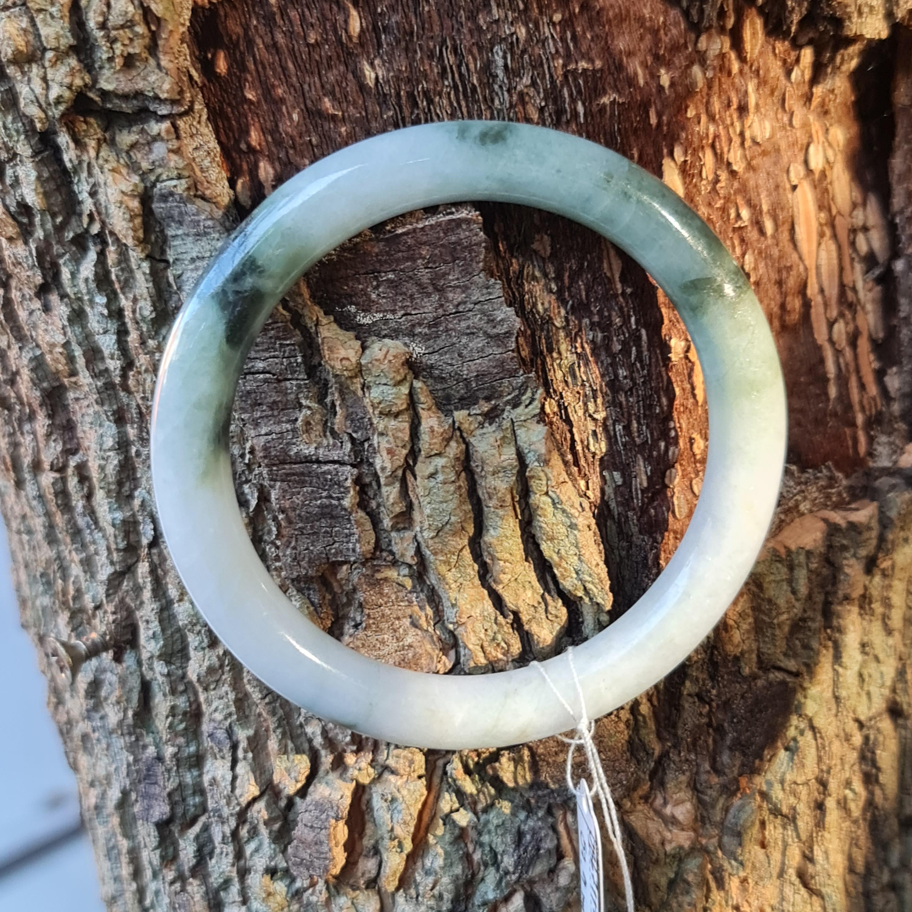 JB6711133 หยก พม่า แท้ Jade กำไลหยก 57.9 มม. (Jadeite bracelet) พม่า (Myanmar)