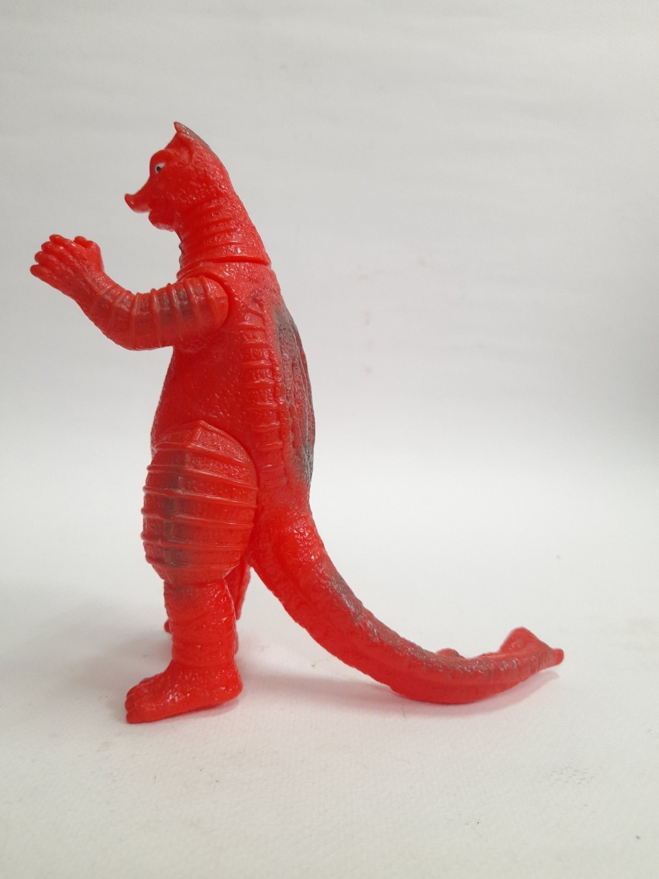 ซอฟ 6.5-7 นิ้ว สัตว์ประหลาดบานิร่า จากอุลตร้าแมน มือสอง สภาพดี มีรอยบ้าง มีปั๊มใต้เท้า หายาก ไม่พบบ่อย