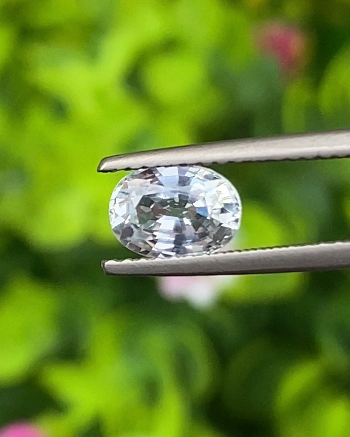 พลอย ขาว ไวท์ แซฟไฟร์ White Sapphire 1.15 กะรัต (Cts.) พลอยแท้ อัญมณีมงคลประจําวันเกิด เครื่องประดับพลอย