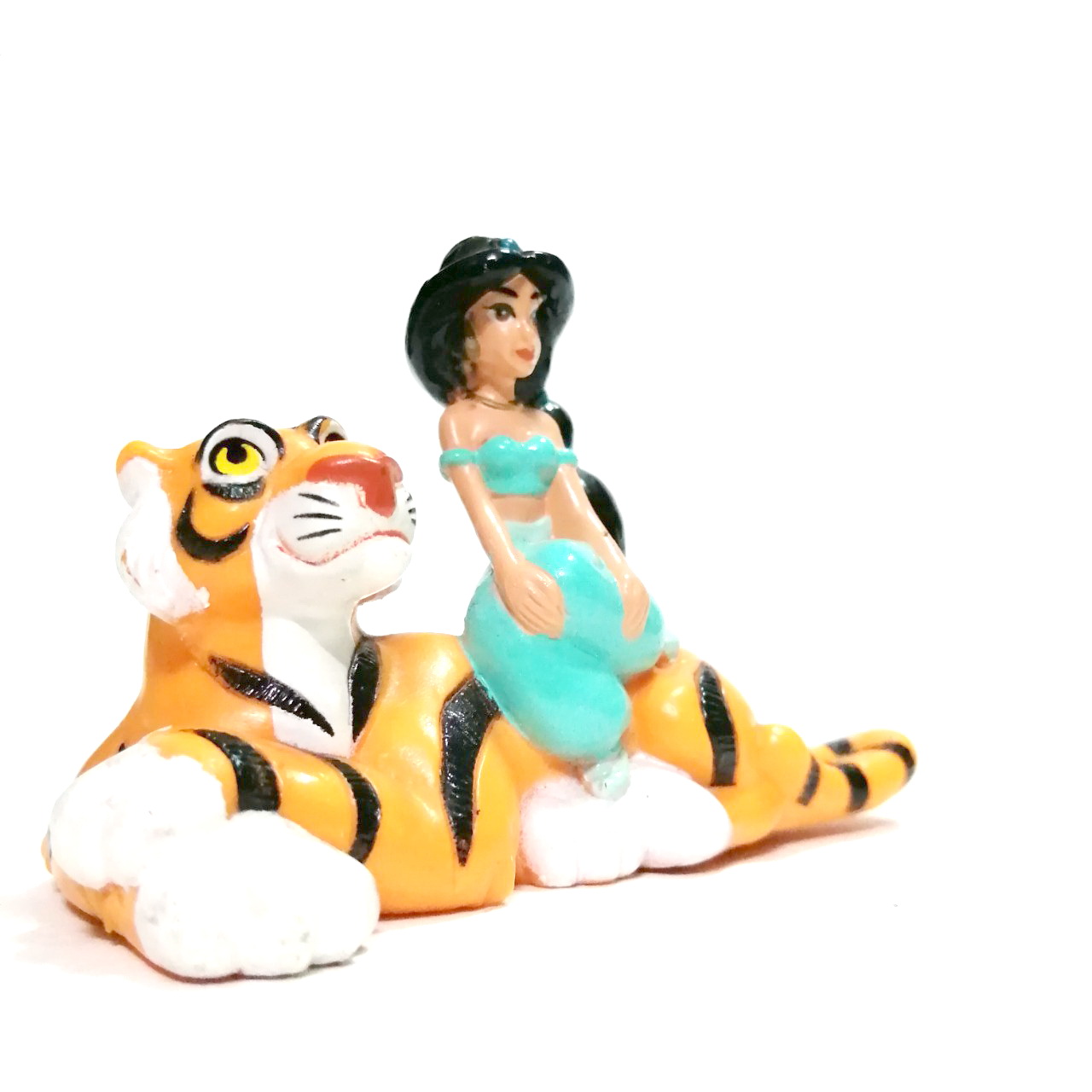 ฟิกเกอร์ยางตัน ขนาดตามรูป เจ้าหญิงจัสมินนั่งบนหลังเสือ จาก เรื่อง อาละดินกับยักษ์ในตะเกียงวิเศษ ฟิกเกอร์แมทเทล 1992 สภาพดี