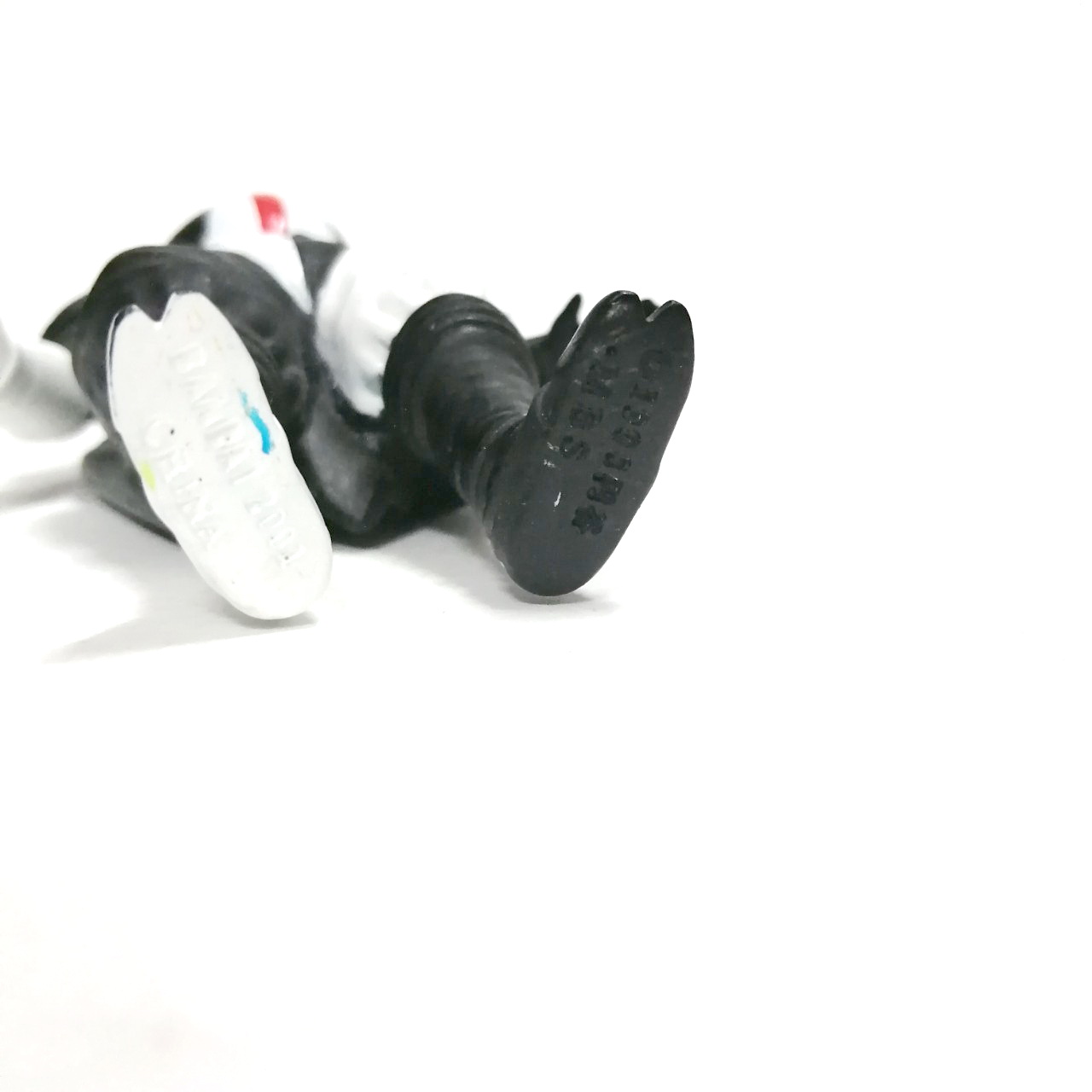 ซอฟ 4 นิ้ว สภาพดี สัตว์ประหลาด บลิส บล๊อต จากอุลตร้าแมนไกอา