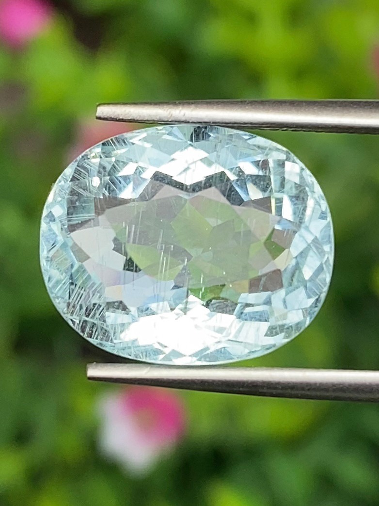 พลอย อความารีน Aquamarine 8.47 กะรัต (Cts.) พลอยแท้ อัญมณีมงคลประจําวันเกิด เครื่องประดับพลอย