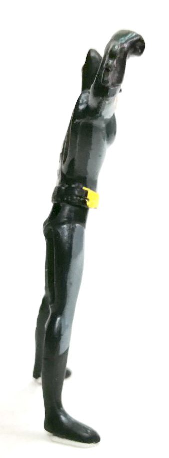 ฟิกเกอร์ประดับ แบทแมน รุ่นอนิเมชั่น สามารถแยกชิ้นได้ สูงราว 11 ซม.งานเก่าเก็บ