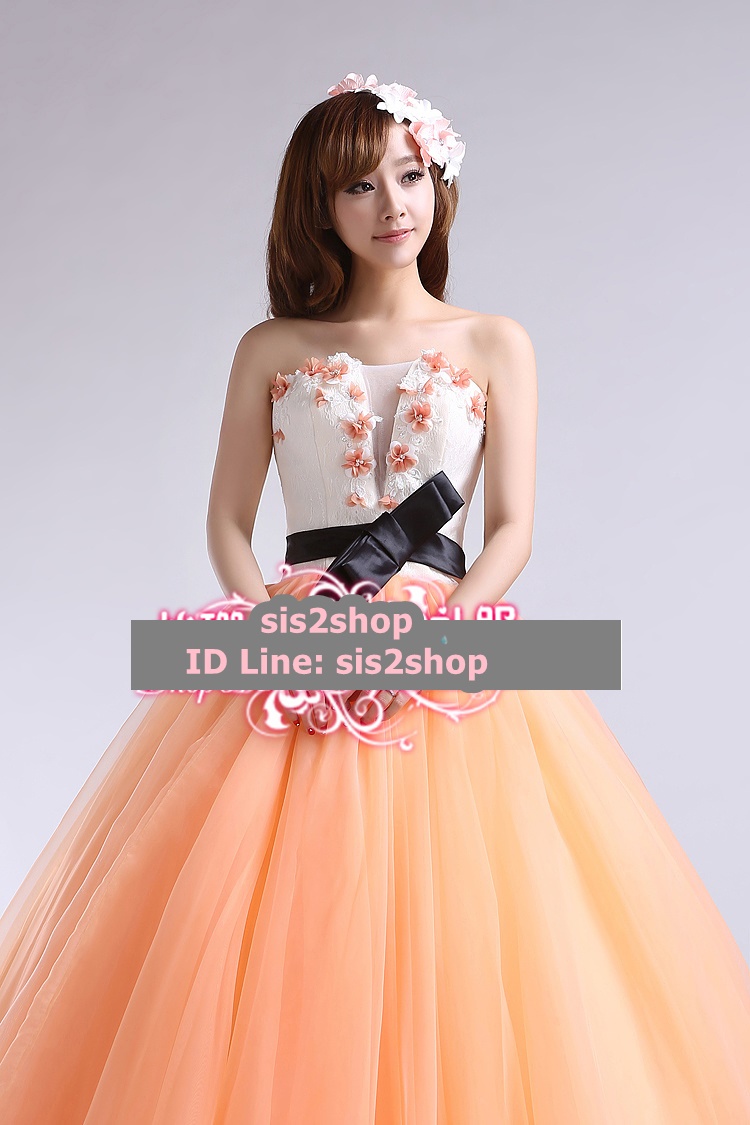 พร้อมเช่า ชุดแฟนซี ชุดราตรี สีส้ม ขาว แต่งดอกไม้ ผ่า V โปร่งกลางอก