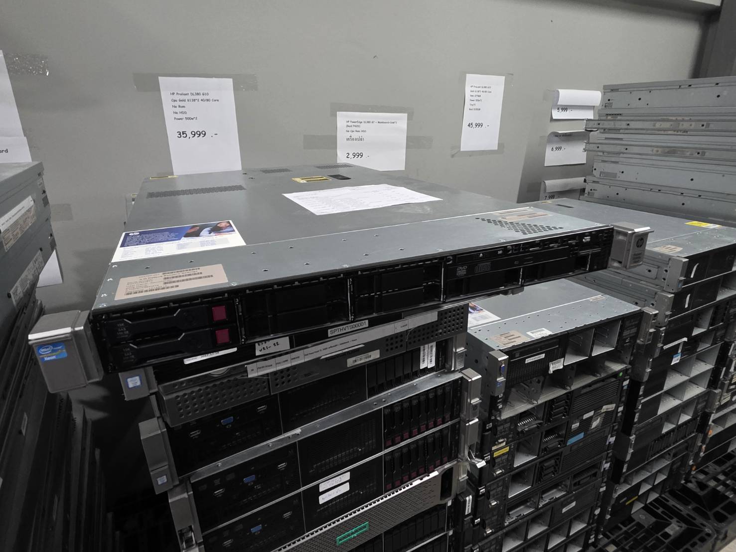 Server HP DL360P Gen8 E5-2640x2 Ram 128GB SAS 300x3 Power x2