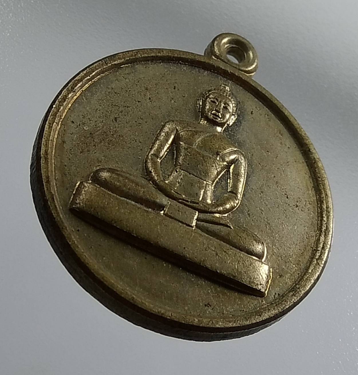 A1436 เหรียญพระธรรมกาย ปี2539