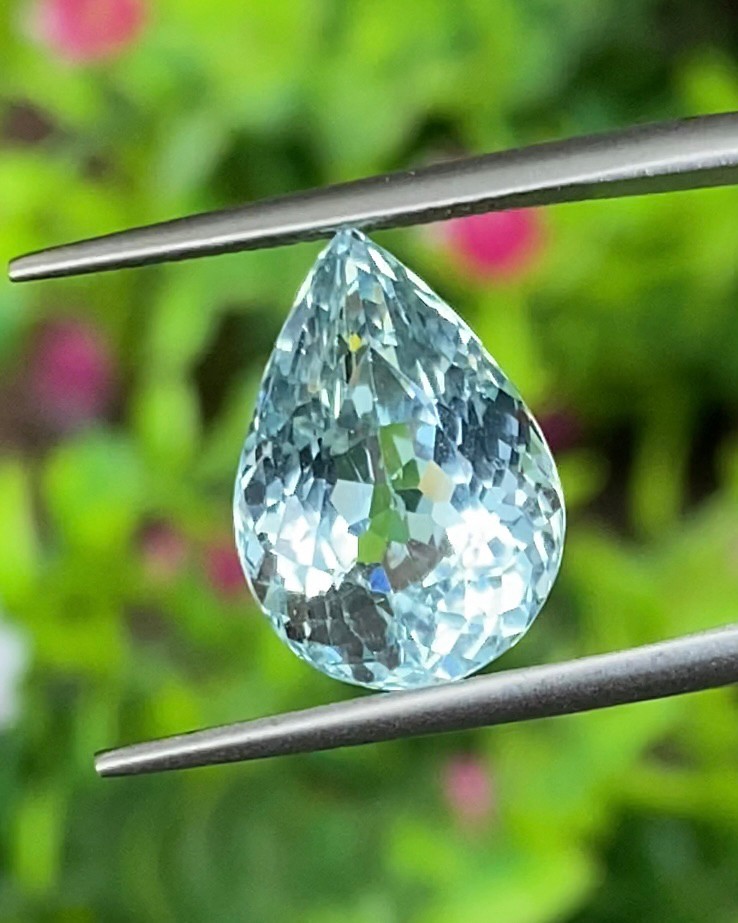 พลอย อความารีน Aquamarine 5.73 กะรัต (Cts.) พลอยแท้ อัญมณีมงคลประจําวันเกิด เครื่องประดับพลอย