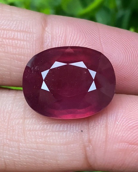พลอย ทับทิม (Ruby Sapphire) 19.25 กะรัต (Cts.) พลอยแท้ อัญมณีมงคลประจําวันเกิด เครื่องประดับพลอย
